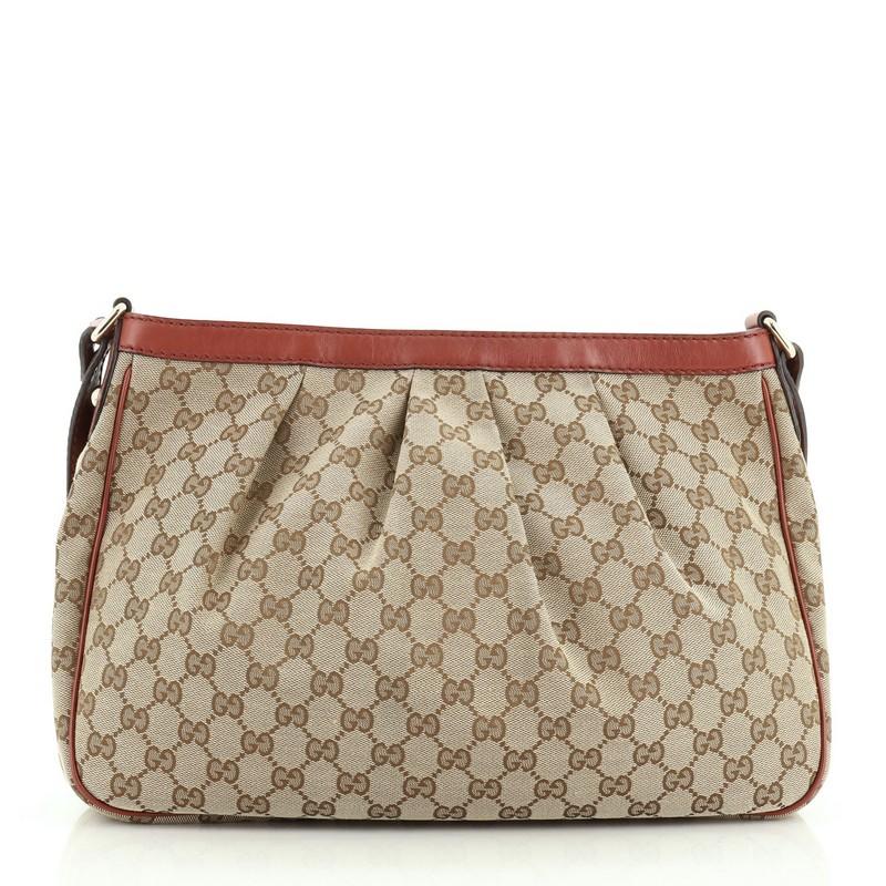 Gucci Sukey Messenger Bag GG Canvas Medium In Good Condition In NY, NY