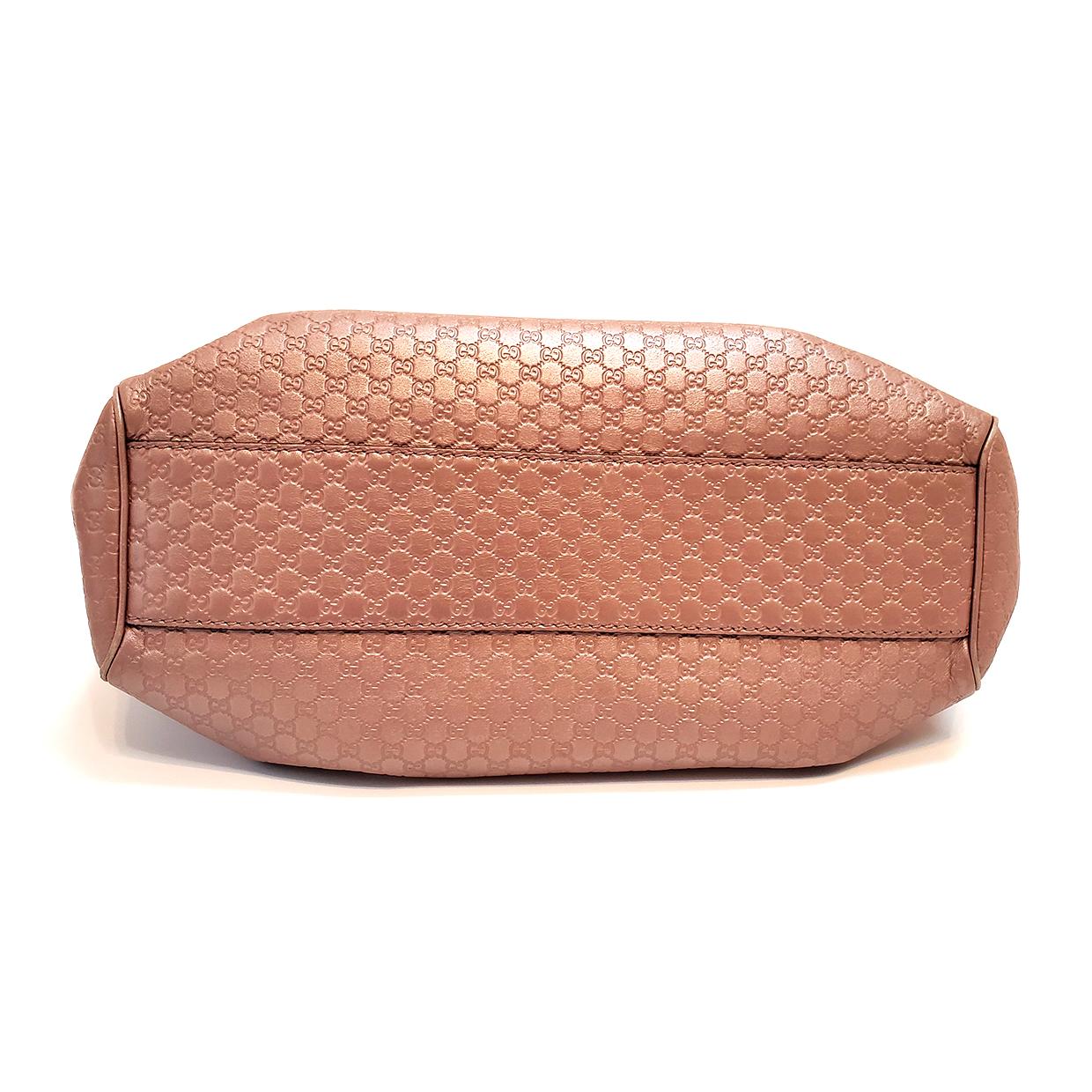 Women's Gucci Sukey Pink Microguccissima Tote Handbag For Sale
