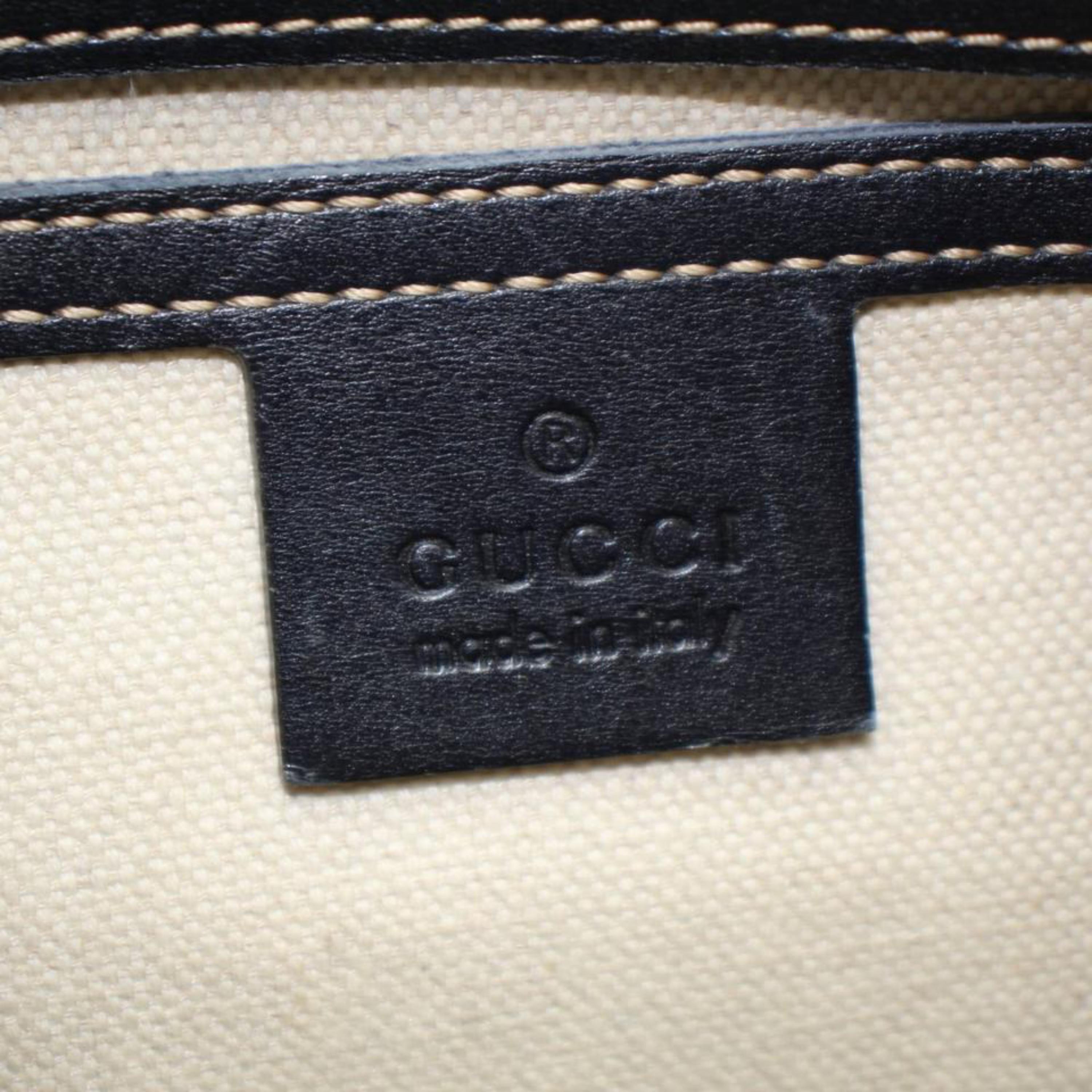 Women's Gucci Supreme Front Pocket Messenger 867296 Navy Coated Canvas Cross Body Bag