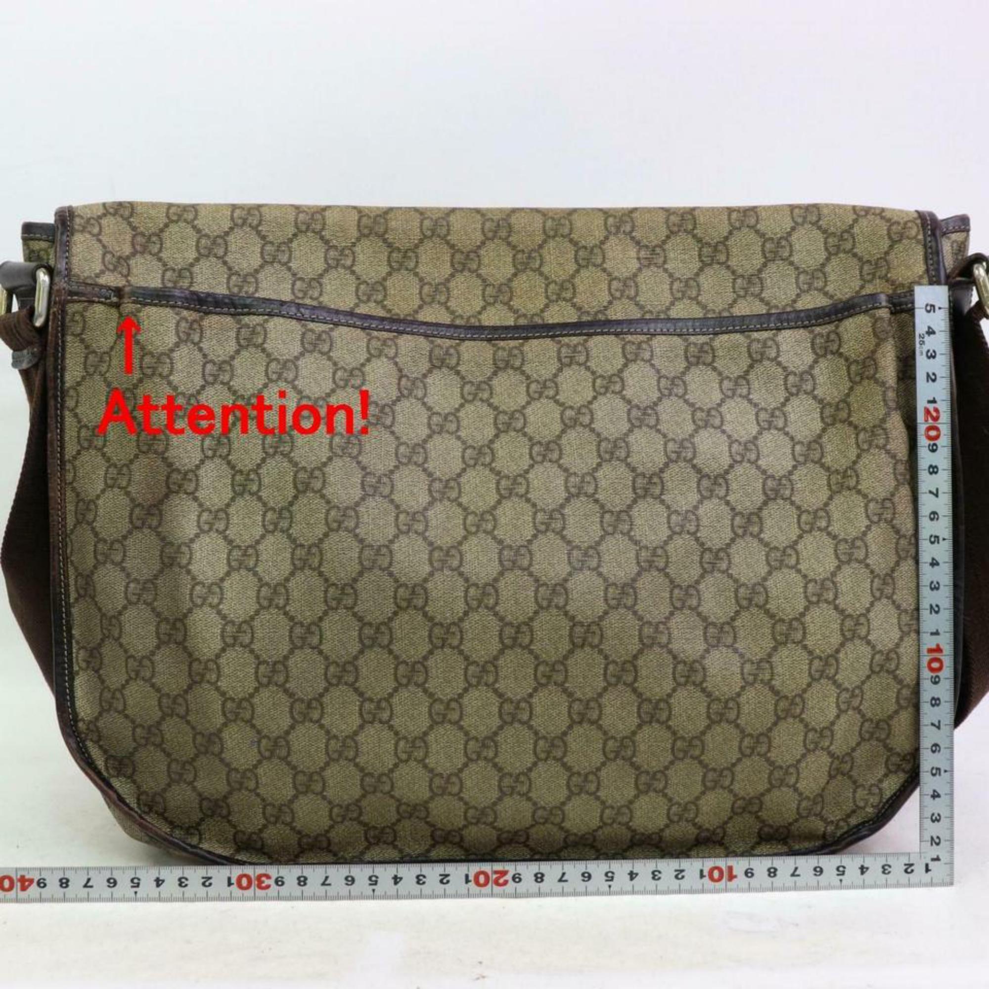 Gucci Supreme Gg Monogram Flap Messenger 870368 Brown Coated Canvas Shoulder Bag In Good Condition For Sale In Forest Hills, NY