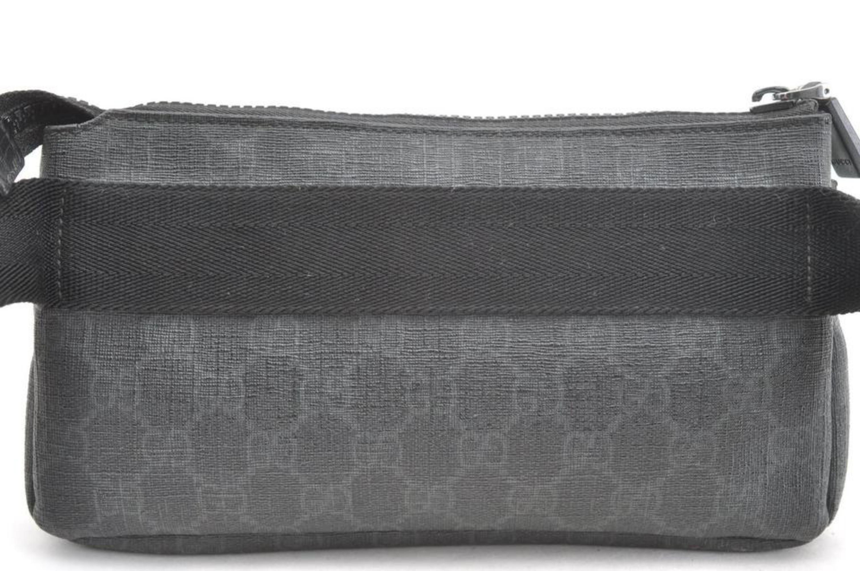 Gucci Supreme Waist Belt Pouch 866920 Black Coated Canvas Cross Body Bag For Sale 2