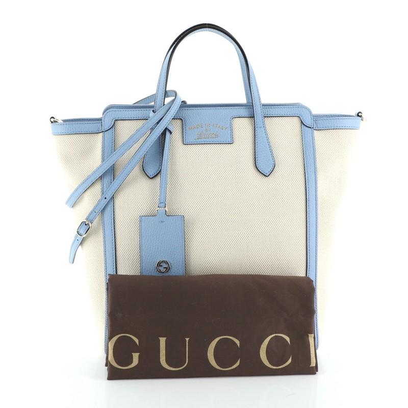 luggage tag gucci