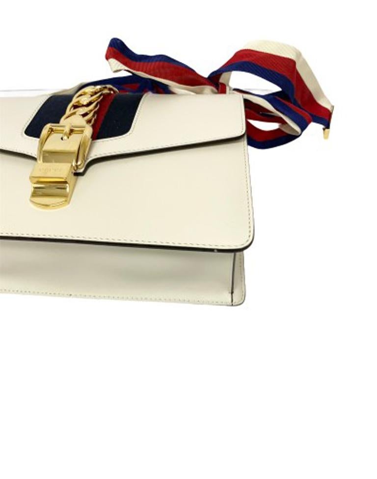 Women's Gucci Sylvie Bianca Shoulder Bag in Leather with Golden Hardware
