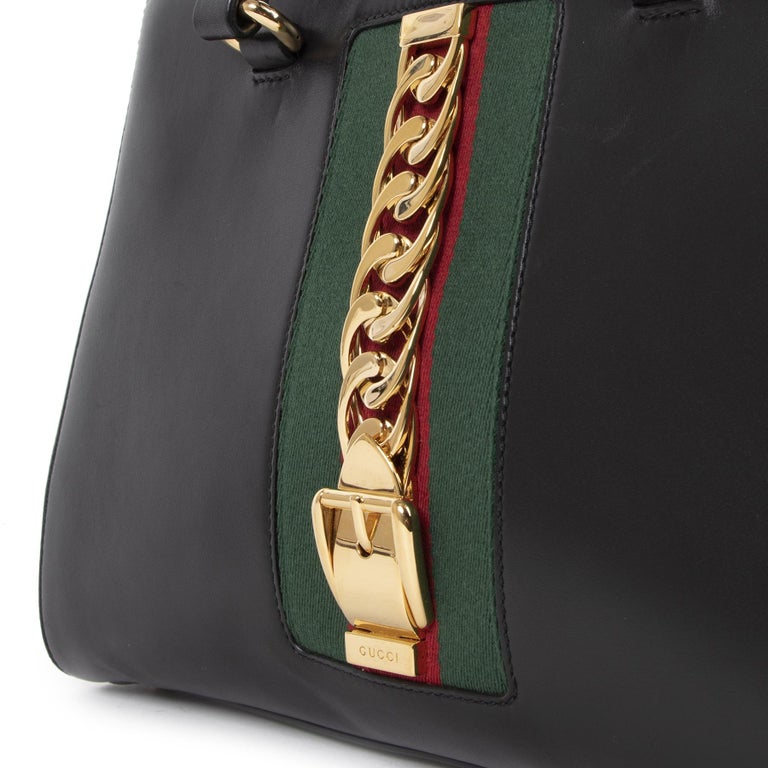Gucci Sylvie Black Shoulder Bag at 1stDibs