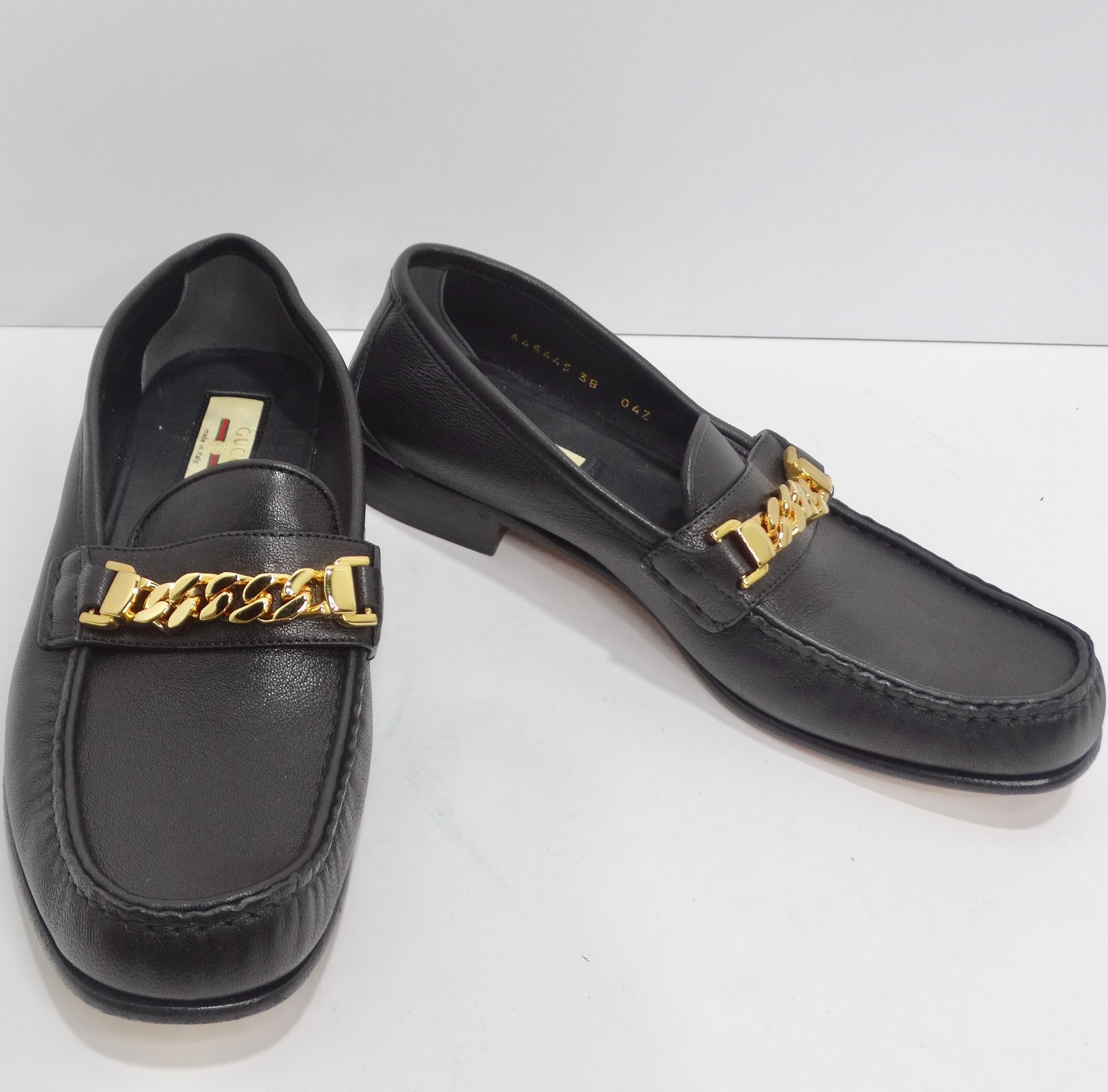 Gucci Sylvie Gold Tone Chain Loafers Black Leather In Good Condition For Sale In Scottsdale, AZ