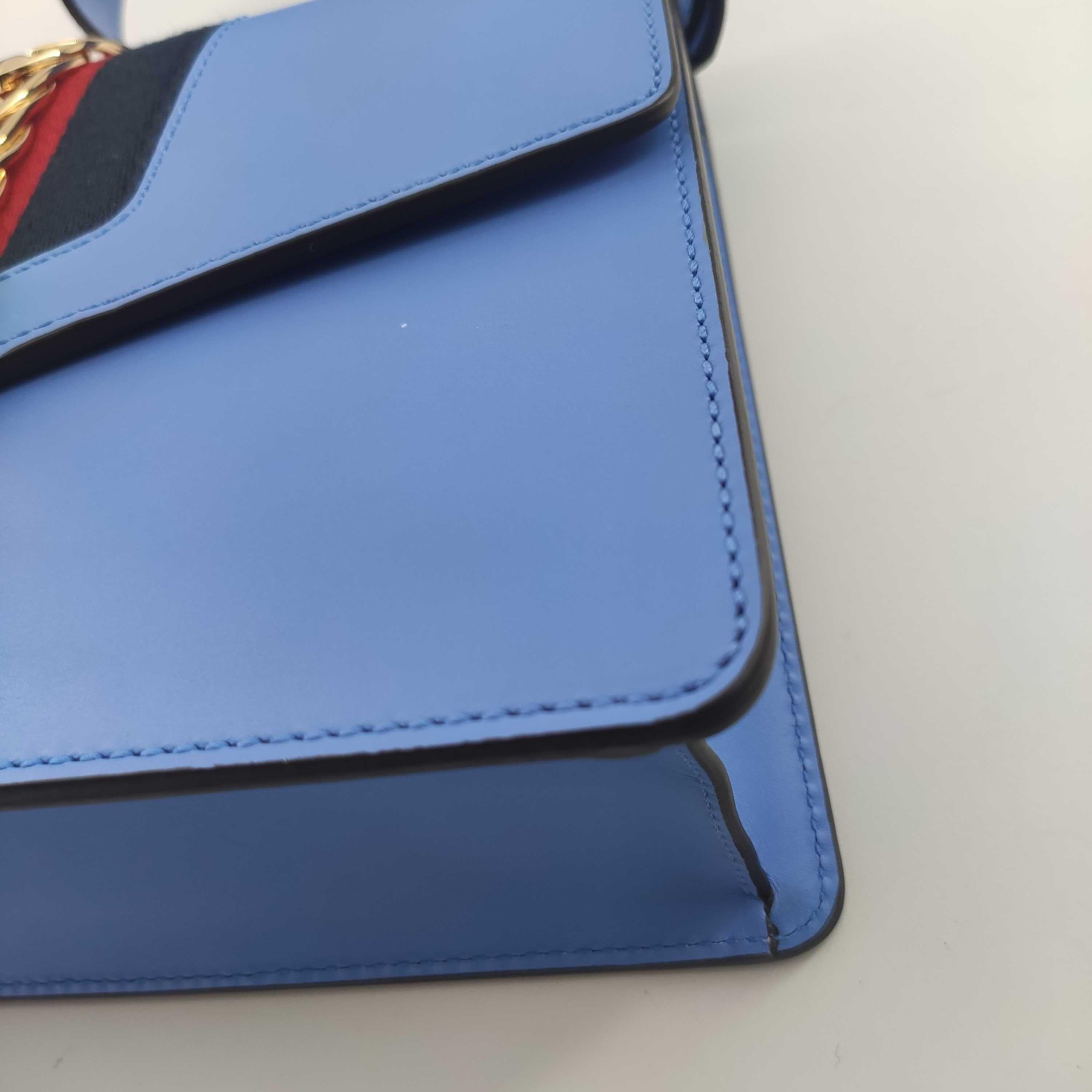 GUCCI Sylvie Shoulder bag in Blue Leather 4