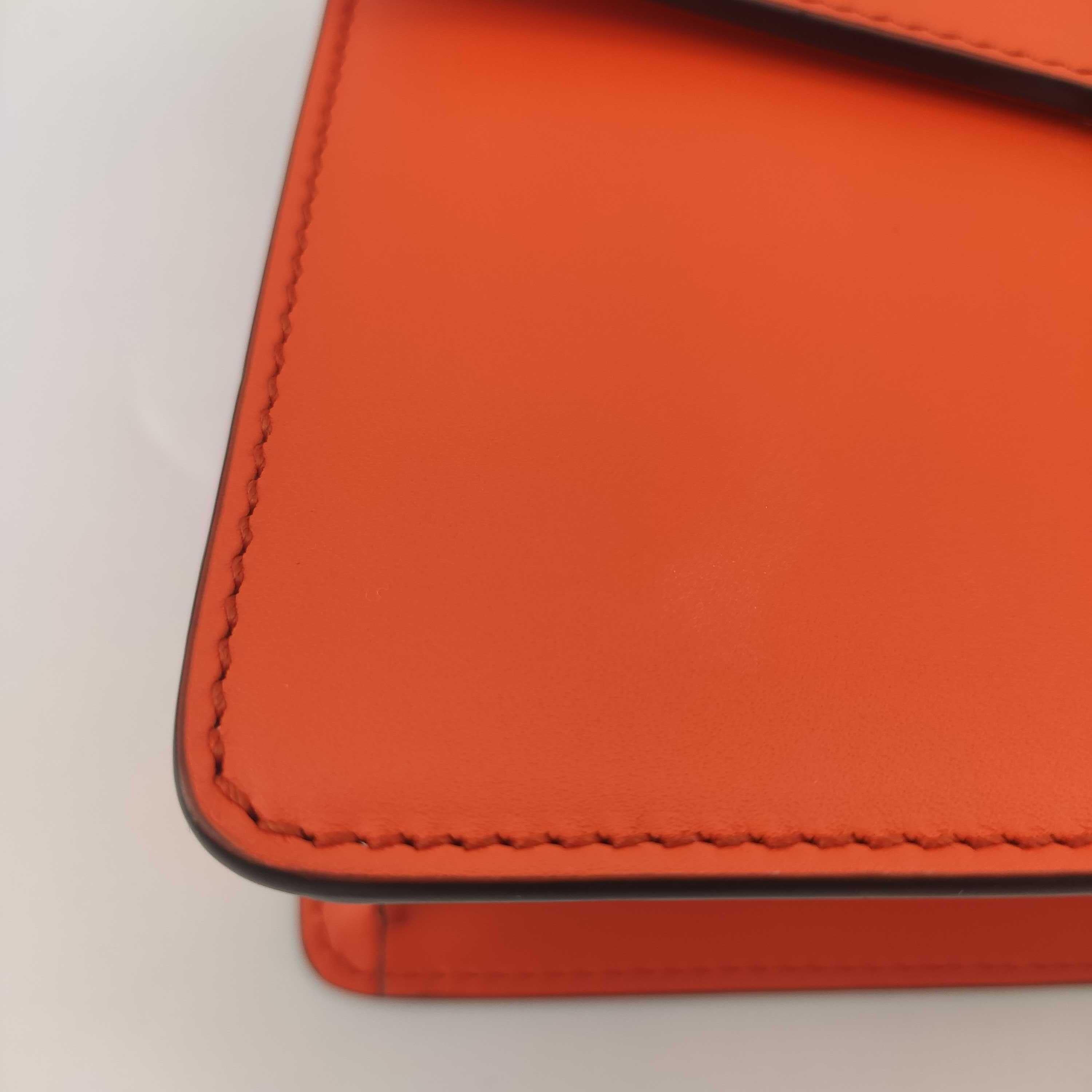 GUCCI Sylvie Shoulder bag in Orange Leather 5