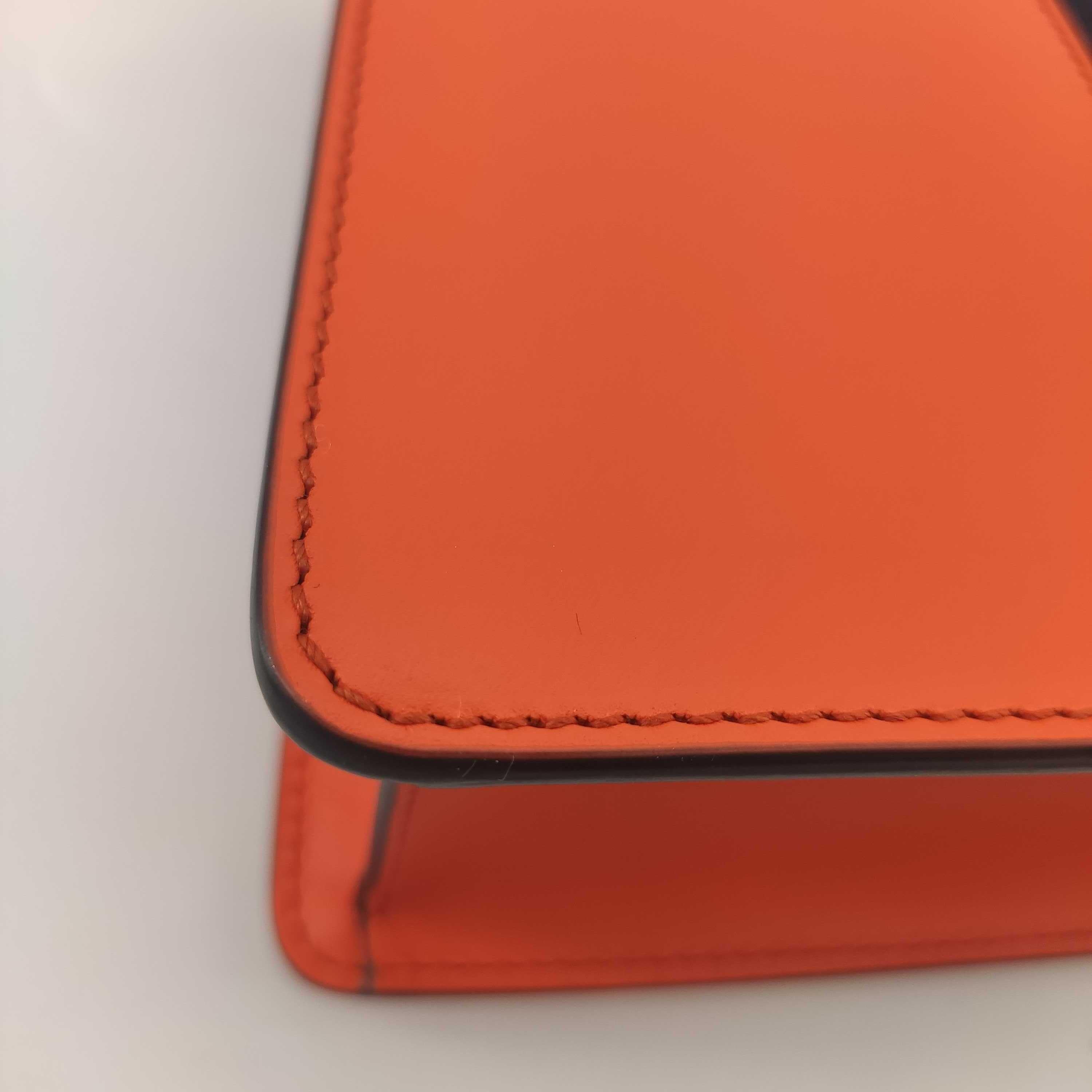 GUCCI Sylvie Shoulder bag in Orange Leather 7