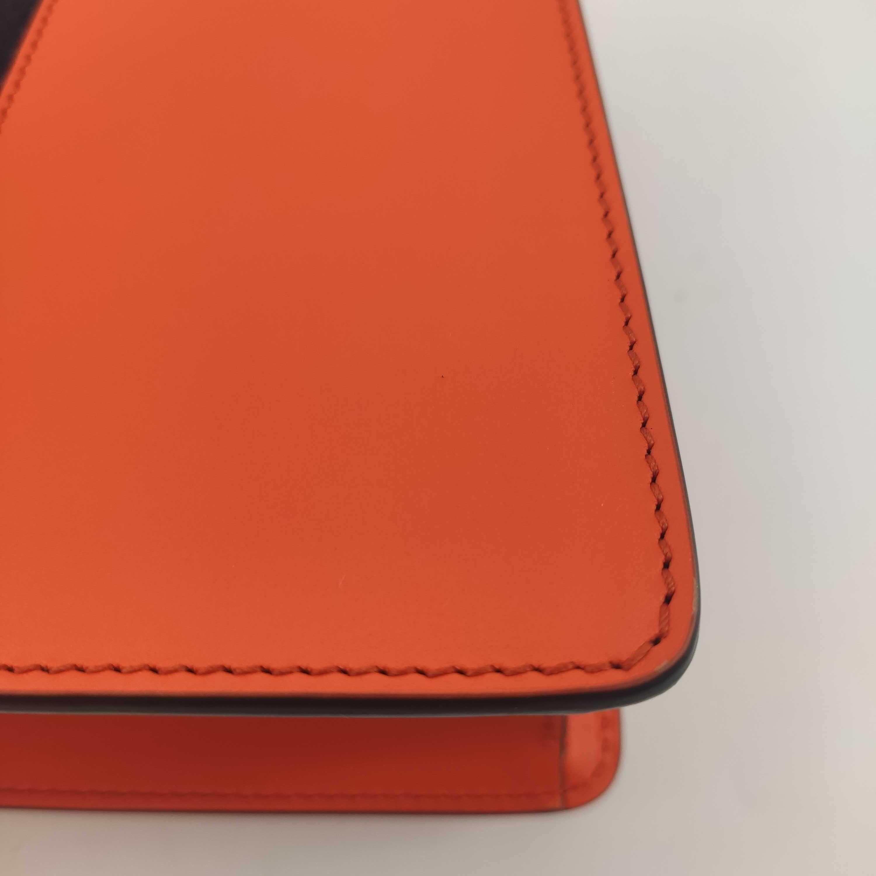 GUCCI Sylvie Shoulder bag in Orange Leather 8