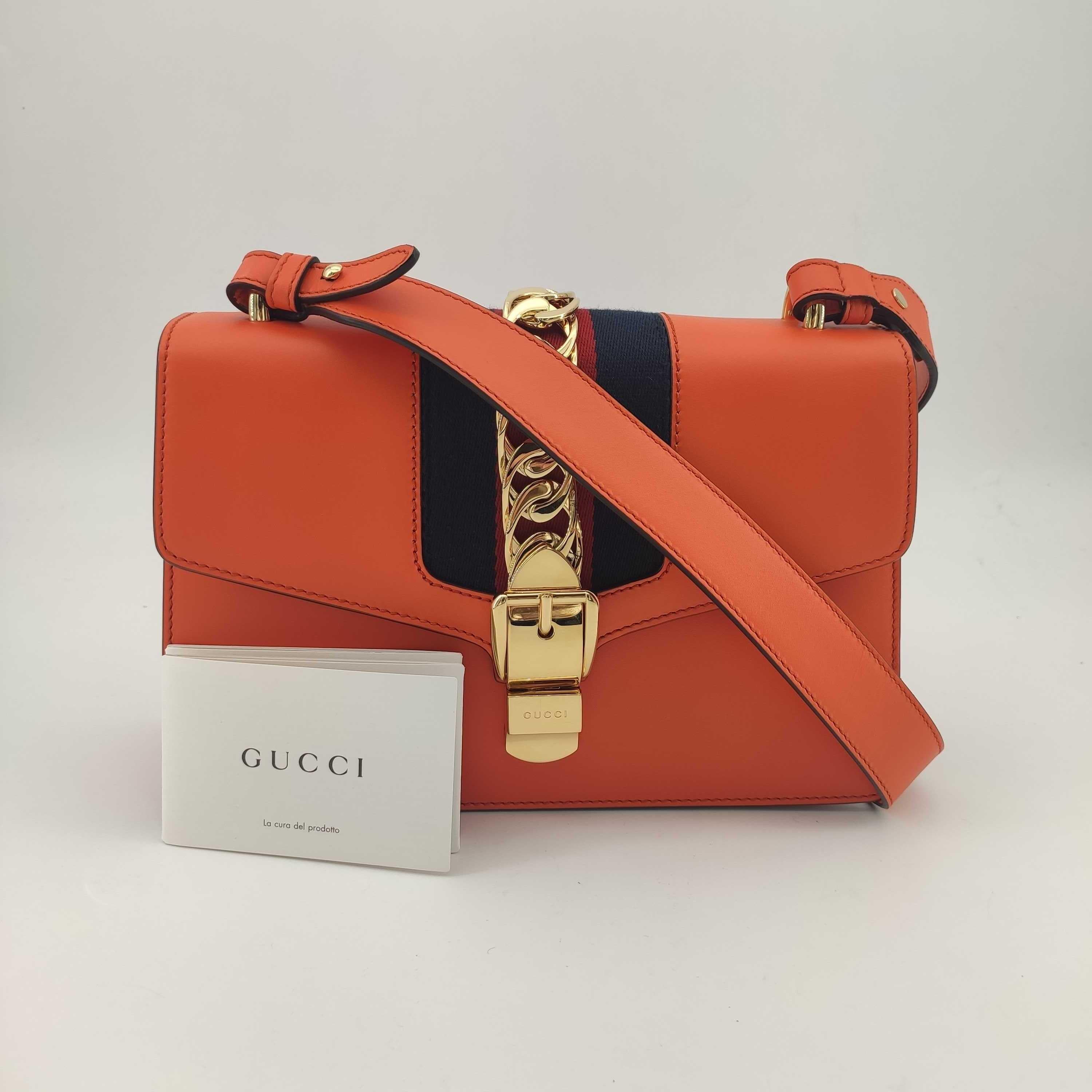 GUCCI Sylvie Shoulder bag in Orange Leather 9