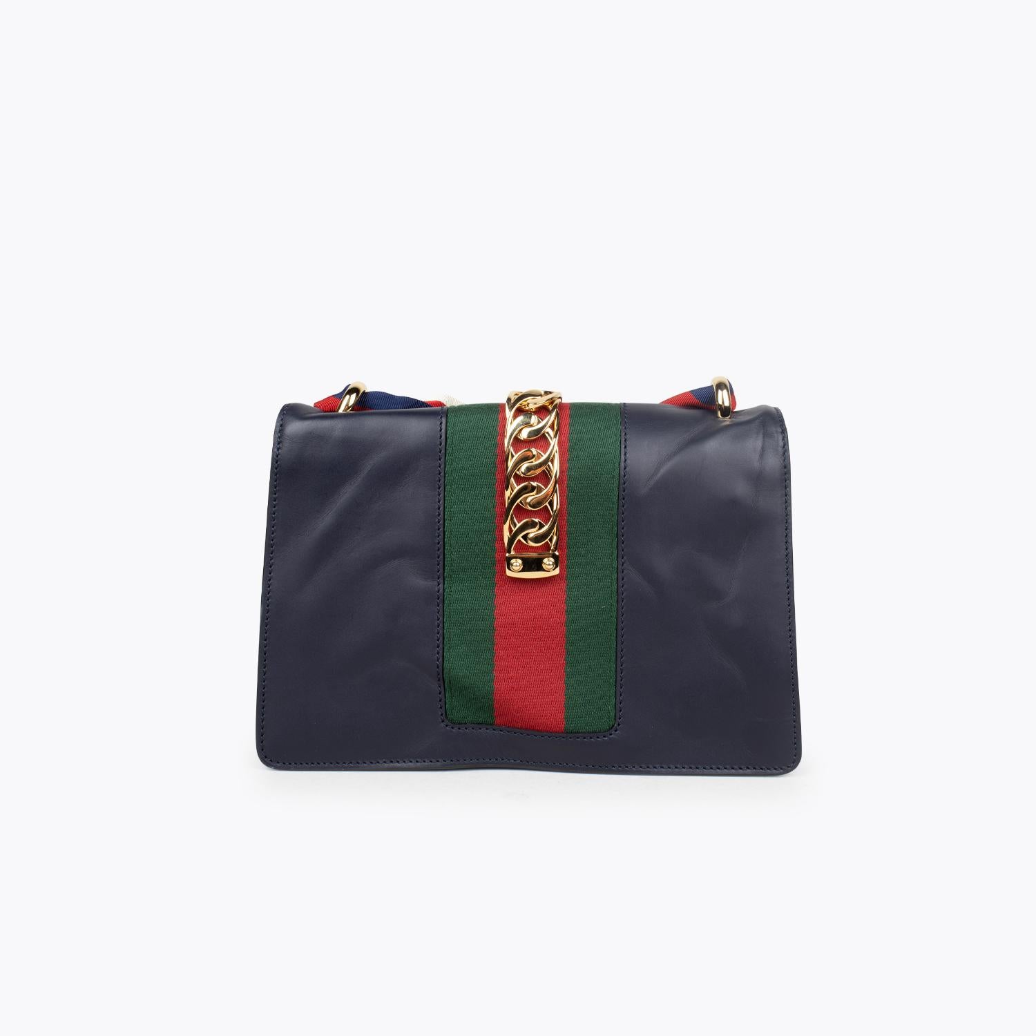GUCCI Sylvie Small Bag In Good Condition For Sale In Sundbyberg, SE