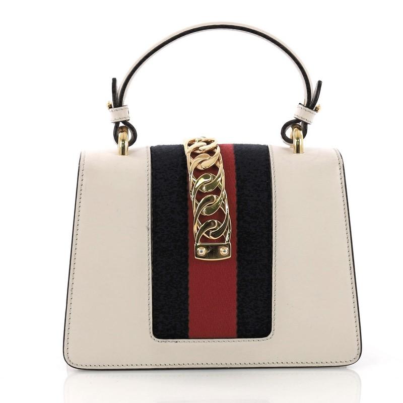 Gucci Sylvie Top Handle Bag Embroidered Leather Mini im Zustand „Gut“ in NY, NY