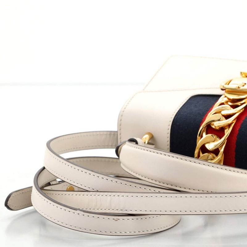 Gucci Sylvie Top Handle Tasche Leder Mini 3