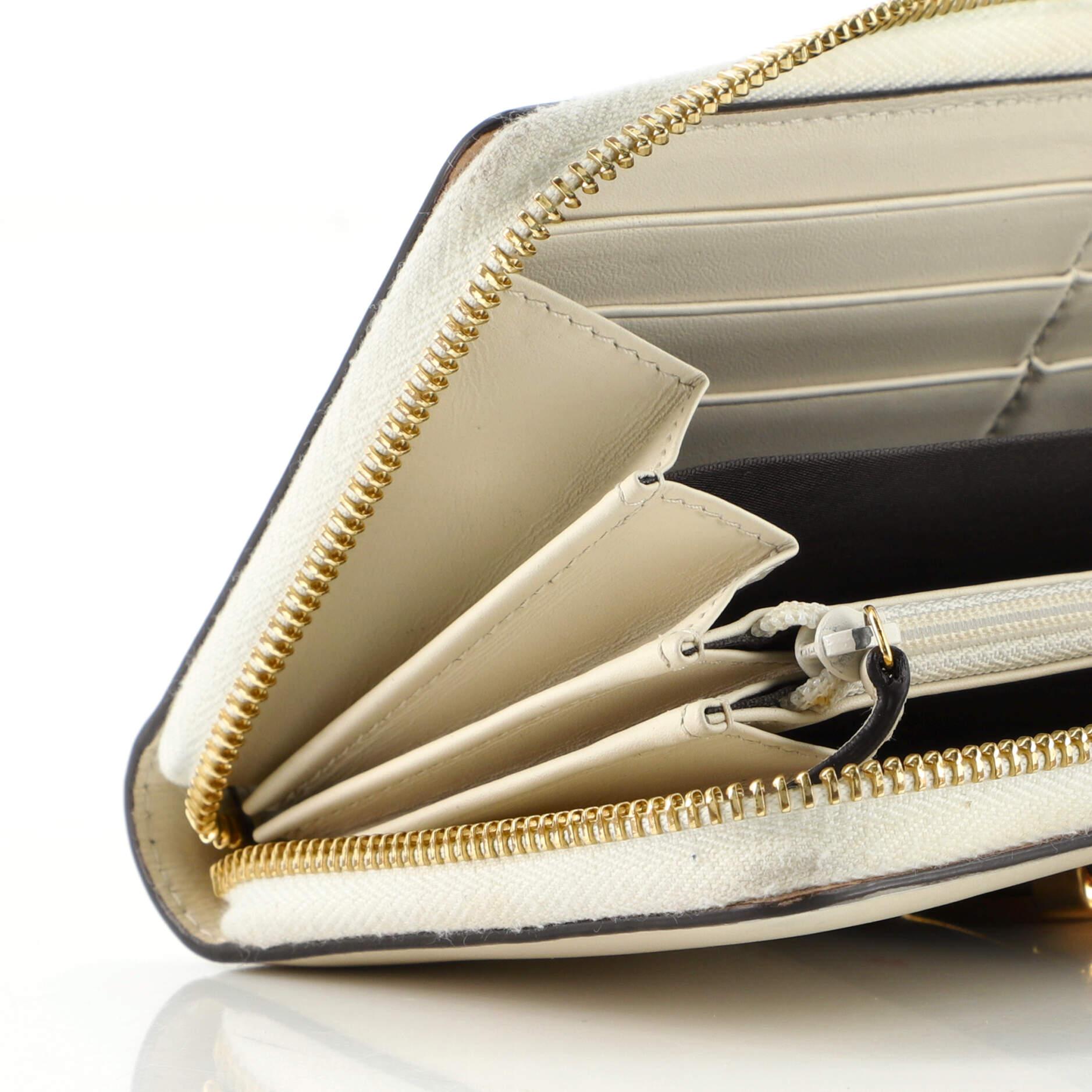 Gucci Sylvie Zip Around Wallet Leather 4
