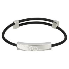 Pulsera Gucci Tag de plata de ley con la G entrelazada YBA774464001