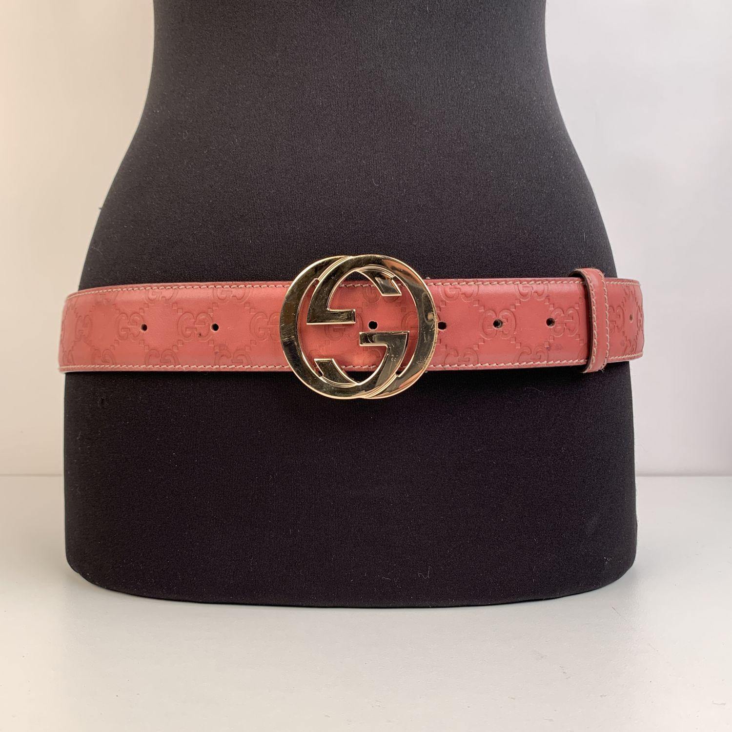 Gucci tan monogram Guccissima leather belt. Gold metal GG buckle. Width: 1.5 inches - 3,8 cm. 'GUCCI - Made in Italy' engraved on the reverse of the belt, serial number engraved on the reverse of the belt. Size: 95/38 (it should correspond to a 42