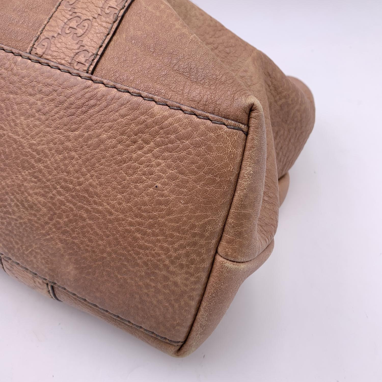 Gucci Tan Leather Braided Handles Tote Bag Bamboo Details 6
