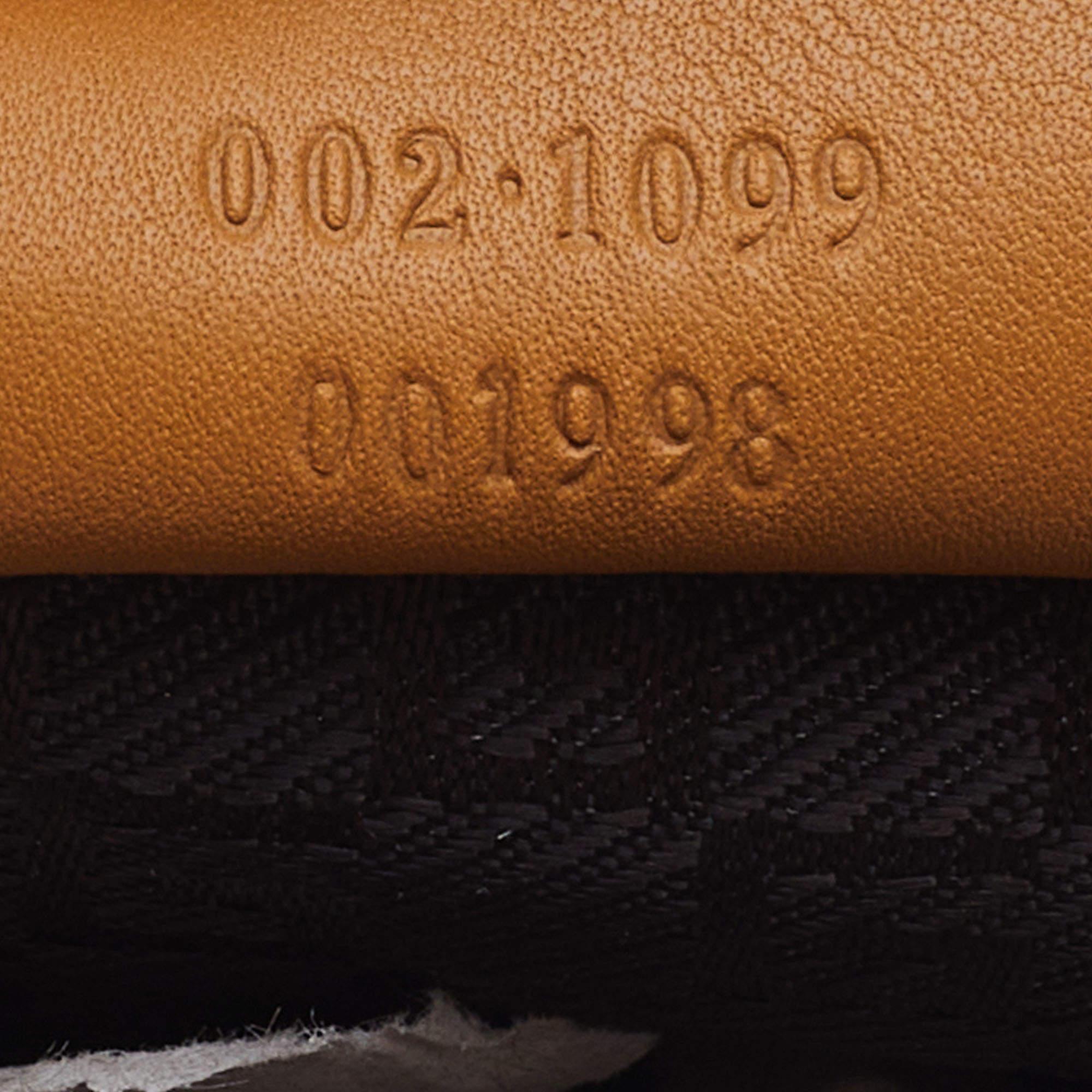 Gucci Tan Leather Vintage Bucket Bag 1
