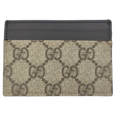 Gucci tan monogram card holder