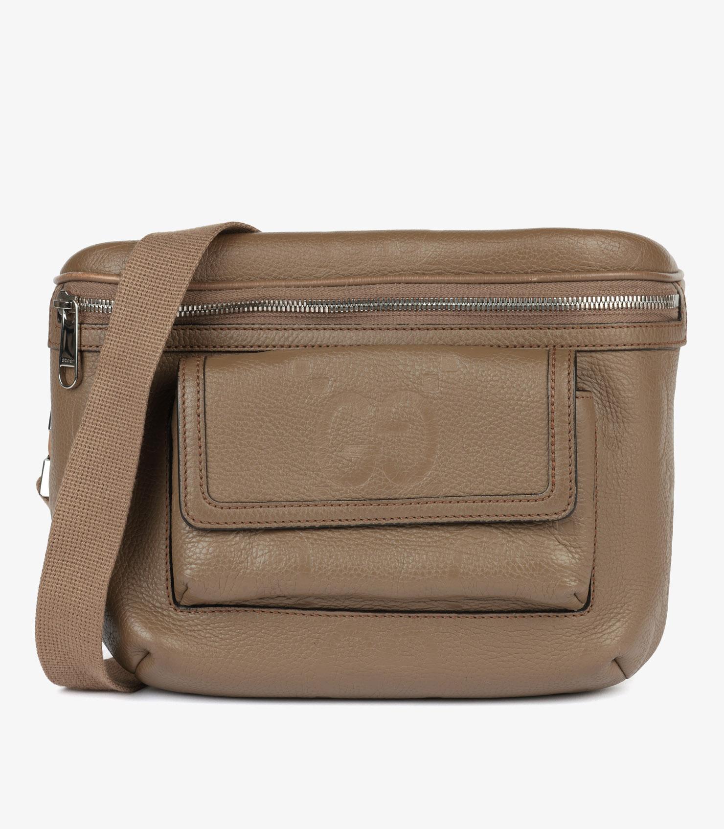 Does Gucci make sling bags?