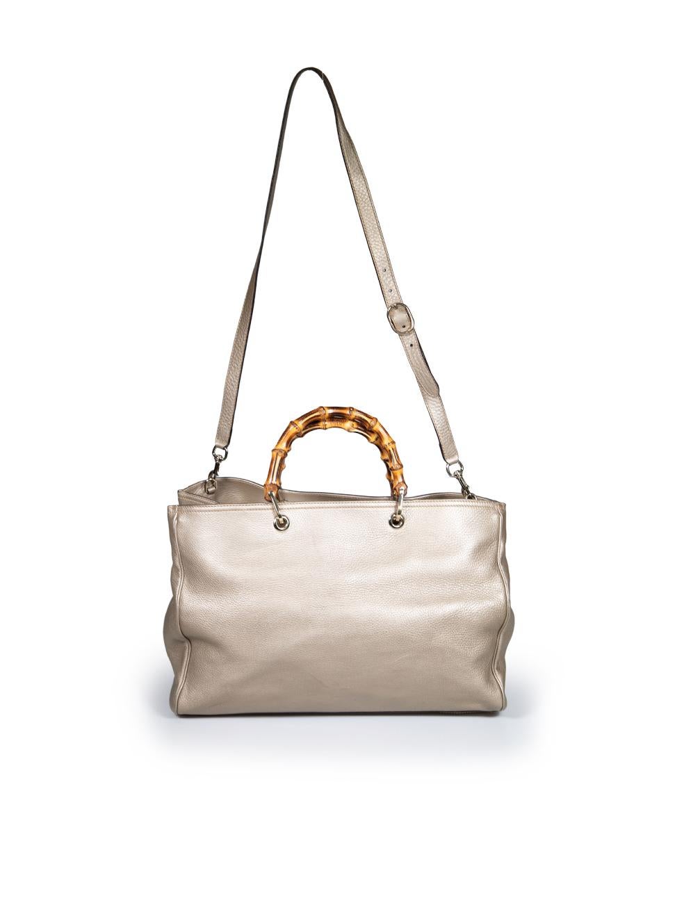Gucci Taupe Metallic Leather Bamboo Handbag In Excellent Condition For Sale In London, GB