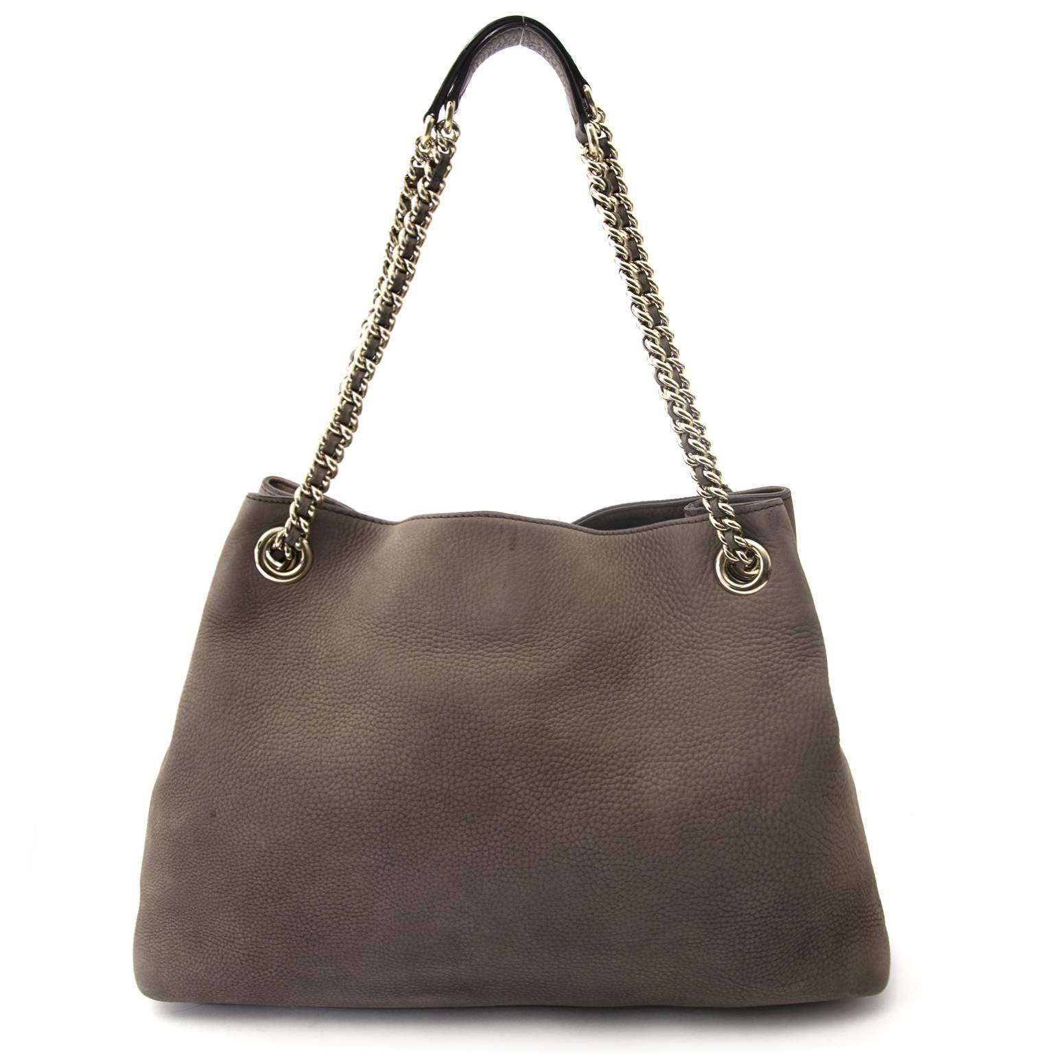 Gucci Taupe Nubuck Soho Hobo Shoulder Bag  In Good Condition In Antwerp, BE