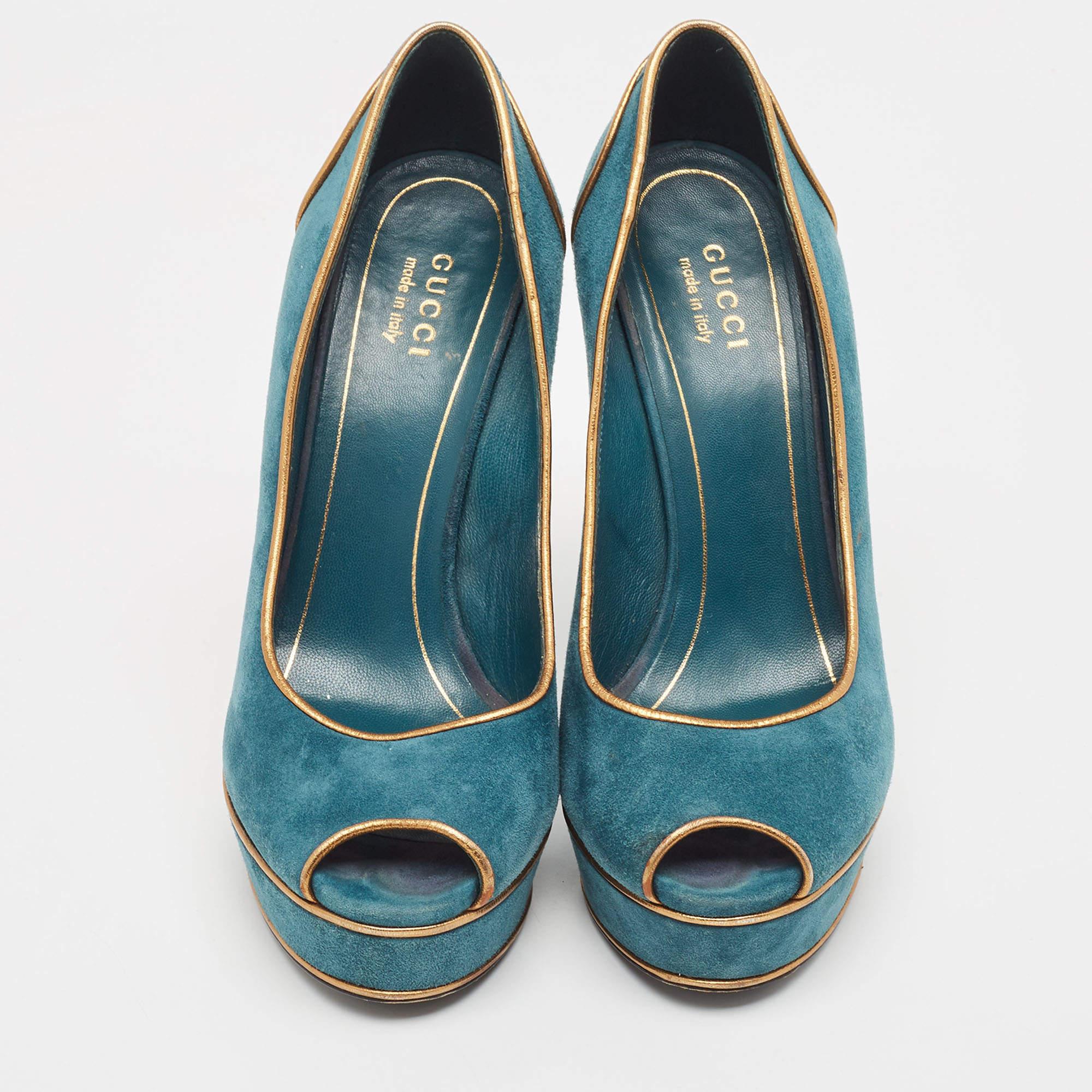 Gucci Teal/Gold Suede Peep Toe Platform Pumps Size 38.5 In Good Condition In Dubai, Al Qouz 2