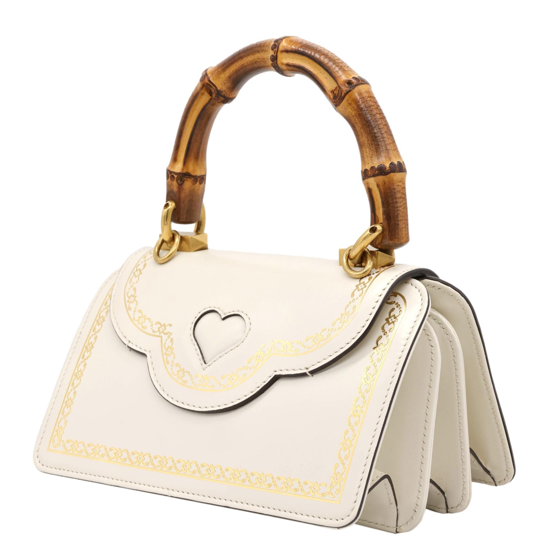 Mini sac à bandoulière Gucci Thiara en cuir blanc et bambou avec poignée supérieure, 2018. 2
