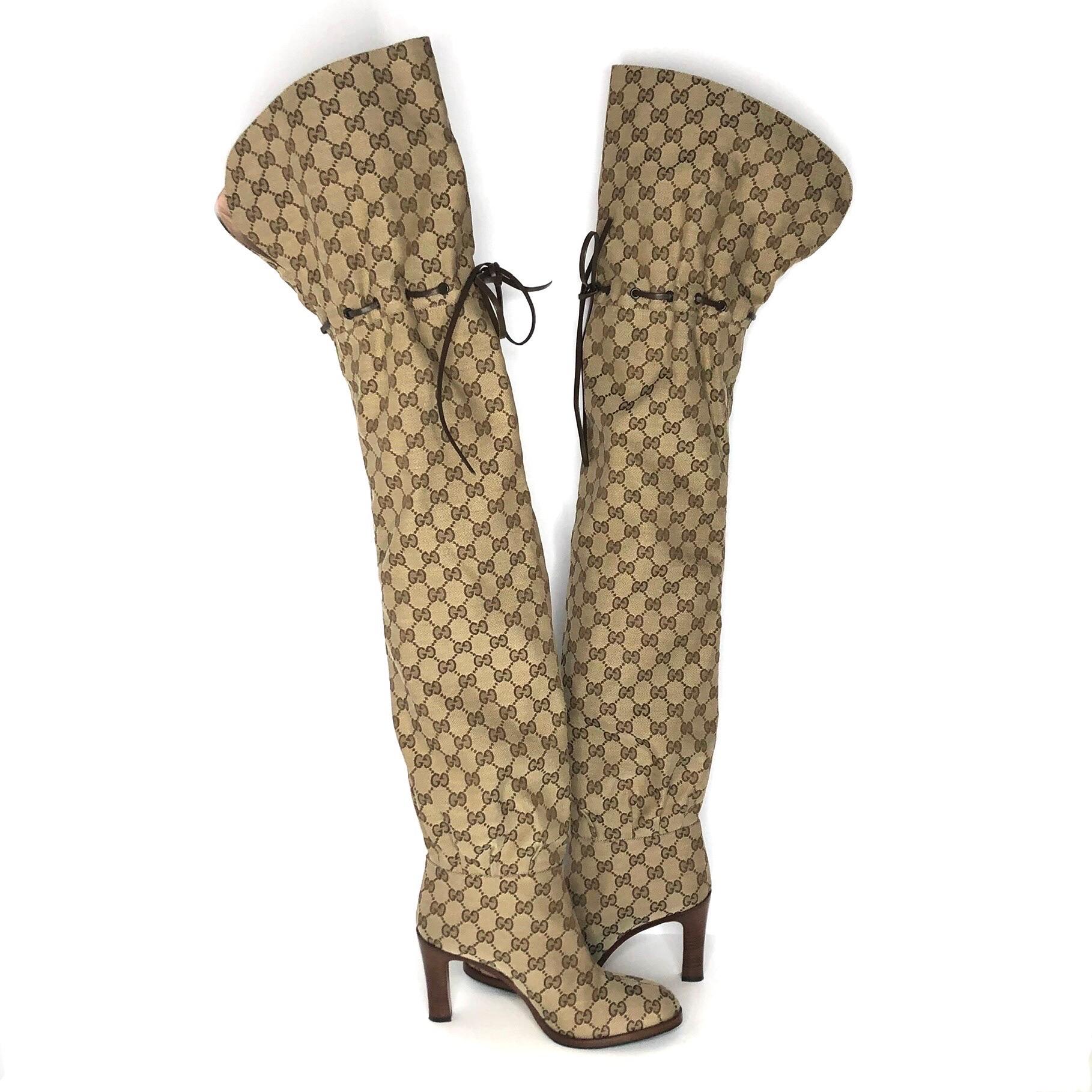 Gucci Thigh High GG Monogram Slouch Heeled Boots 37 In Excellent Condition In Mechanicsville, VA
