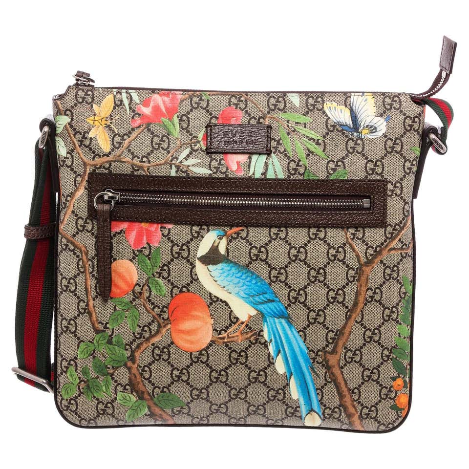 Gucci Tian Print GG Supreme Messenger Crossbody Bag at 1stDibs | gucci ...