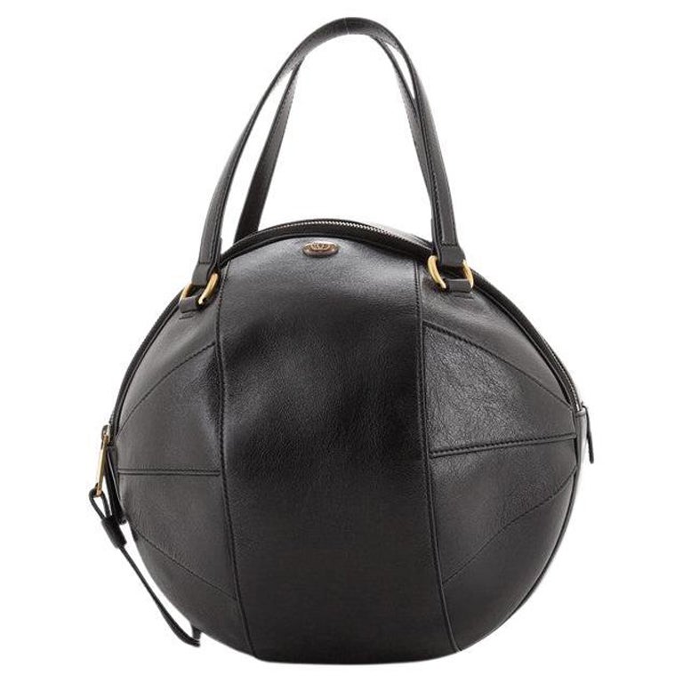 Gucci Tifosa Basketballtasche aus Leder Klein