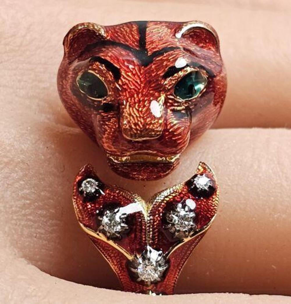 Gucci Tiger Ring Red Enamel Diamond  Le Marche Des Merveilles Sz 7 For Sale 8