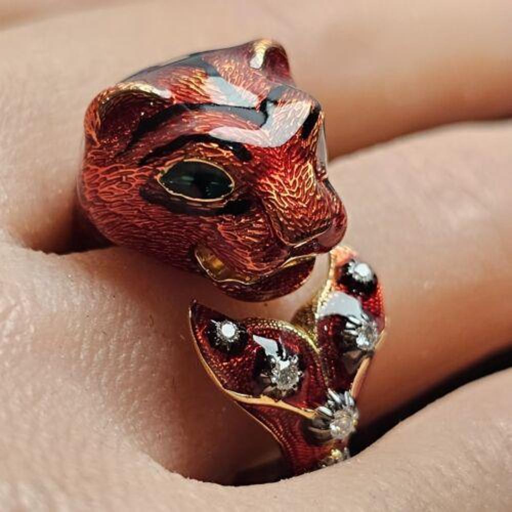 Gucci Tiger Ring Red Enamel Diamond  Le Marche Des Merveilles Sz 7 For Sale 10