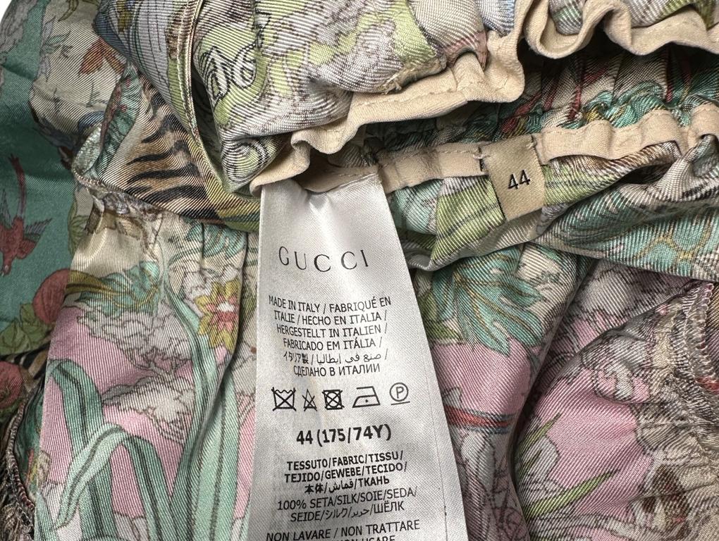 GUCCI TIGER Silk Skirt  In Excellent Condition For Sale In London, GB