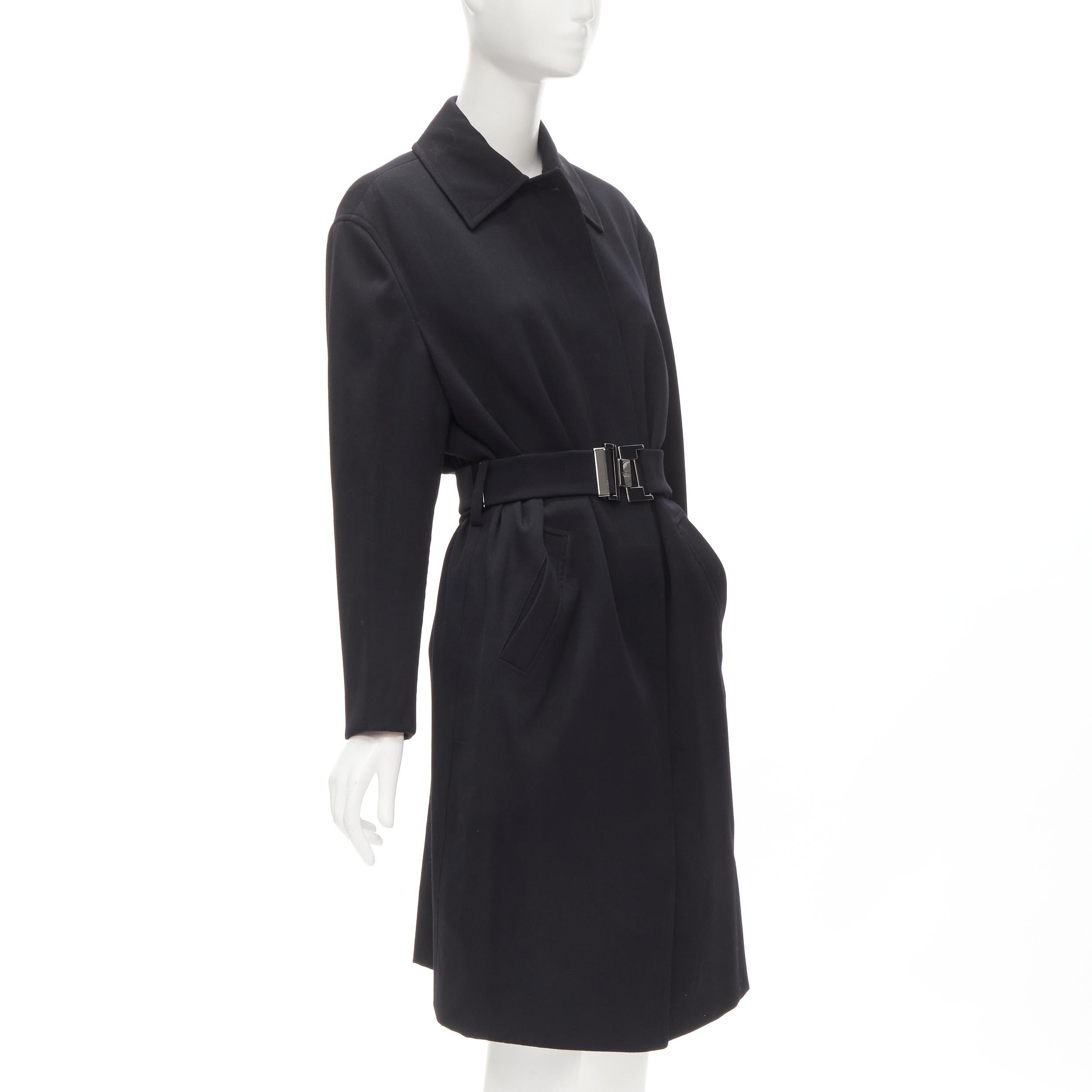 GUCCI TOM FORD 1998 Vintage Schwarzer minimalistischer Mantel aus Wolle in Übergröße mit Gürtel IT38 Damen im Angebot