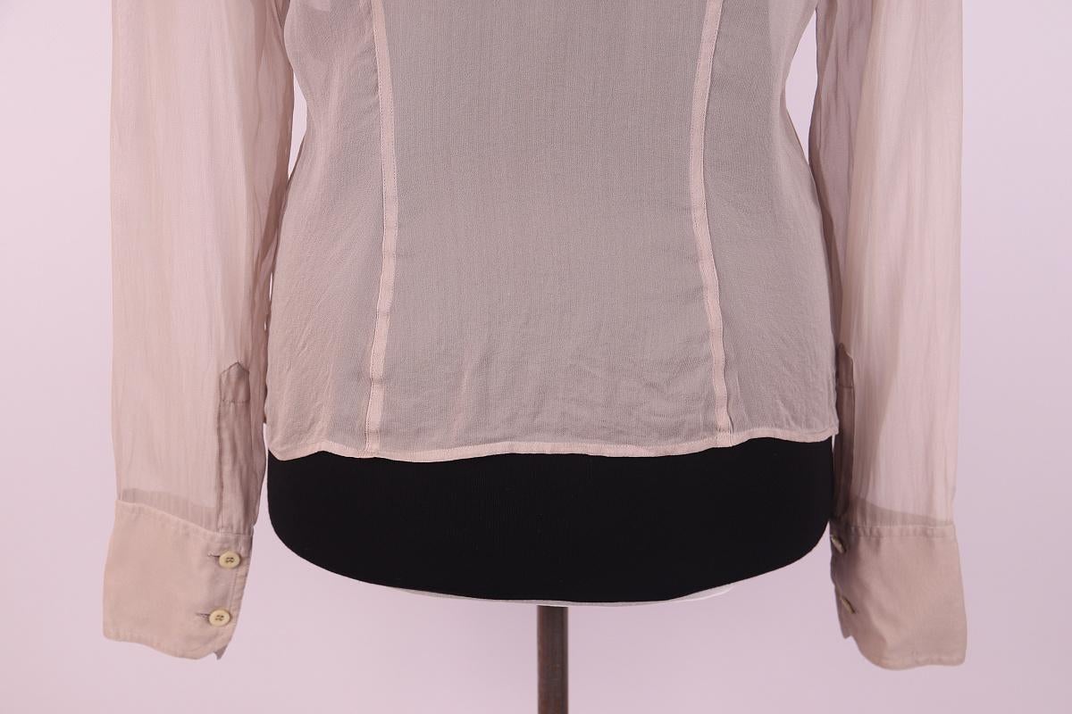 Gucci Tom Ford 1999 Silk Shirt

size 42

good condition, some nuances, see photo