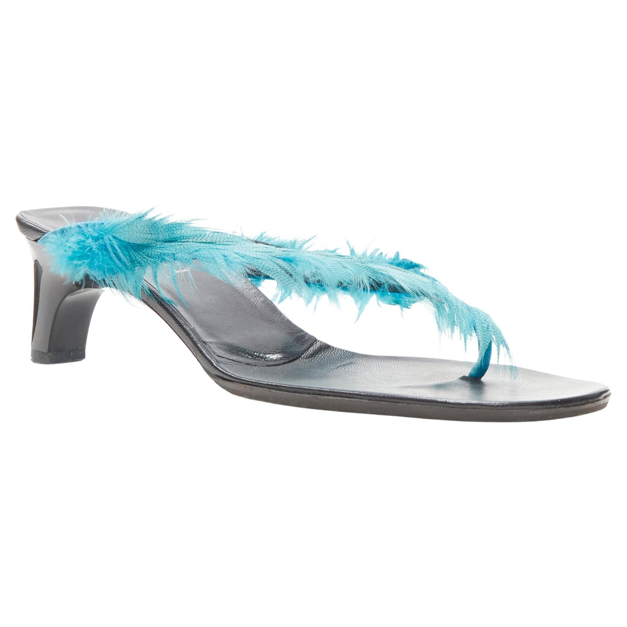 GUCCI TOM FORD 1999 Vintage blue feather thong high heel sandal EU35.5