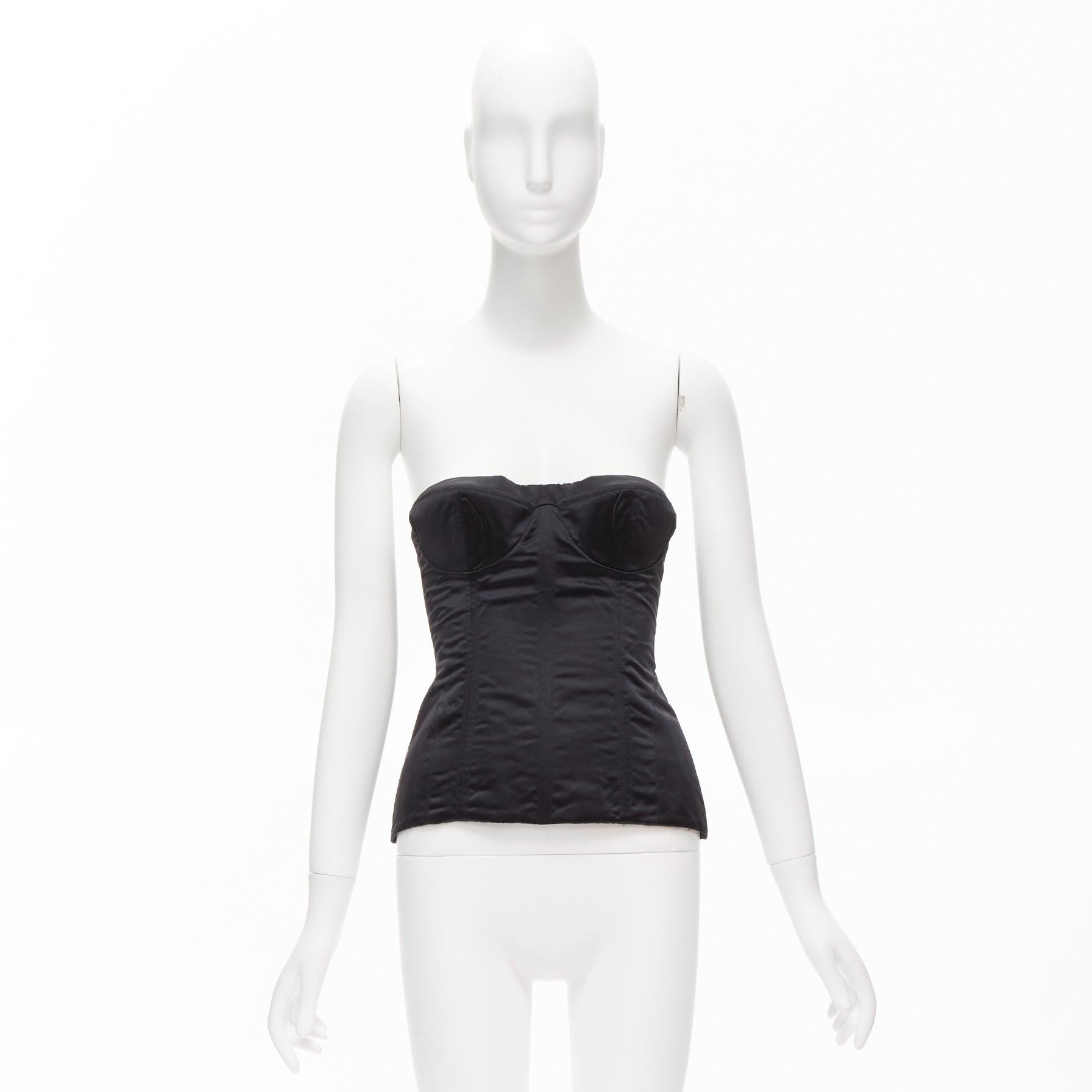 GUCCI Tom Ford 2001 Laufsteg Schwarzes 3D konisches braunes Bustier aus Seide IT38 XS im Angebot 5