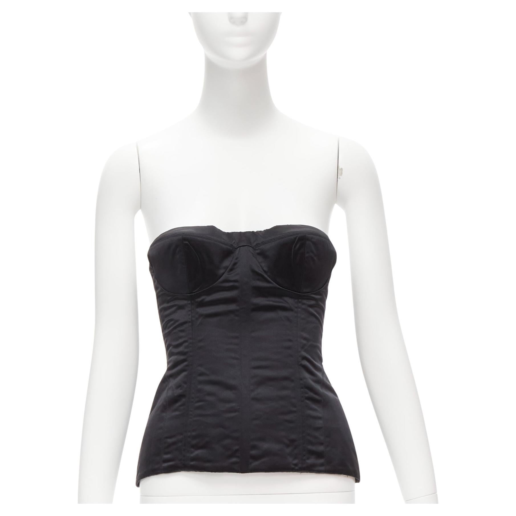 GUCCI Tom Ford 2001 Laufsteg Schwarzes 3D konisches braunes Bustier aus Seide IT38 XS im Angebot