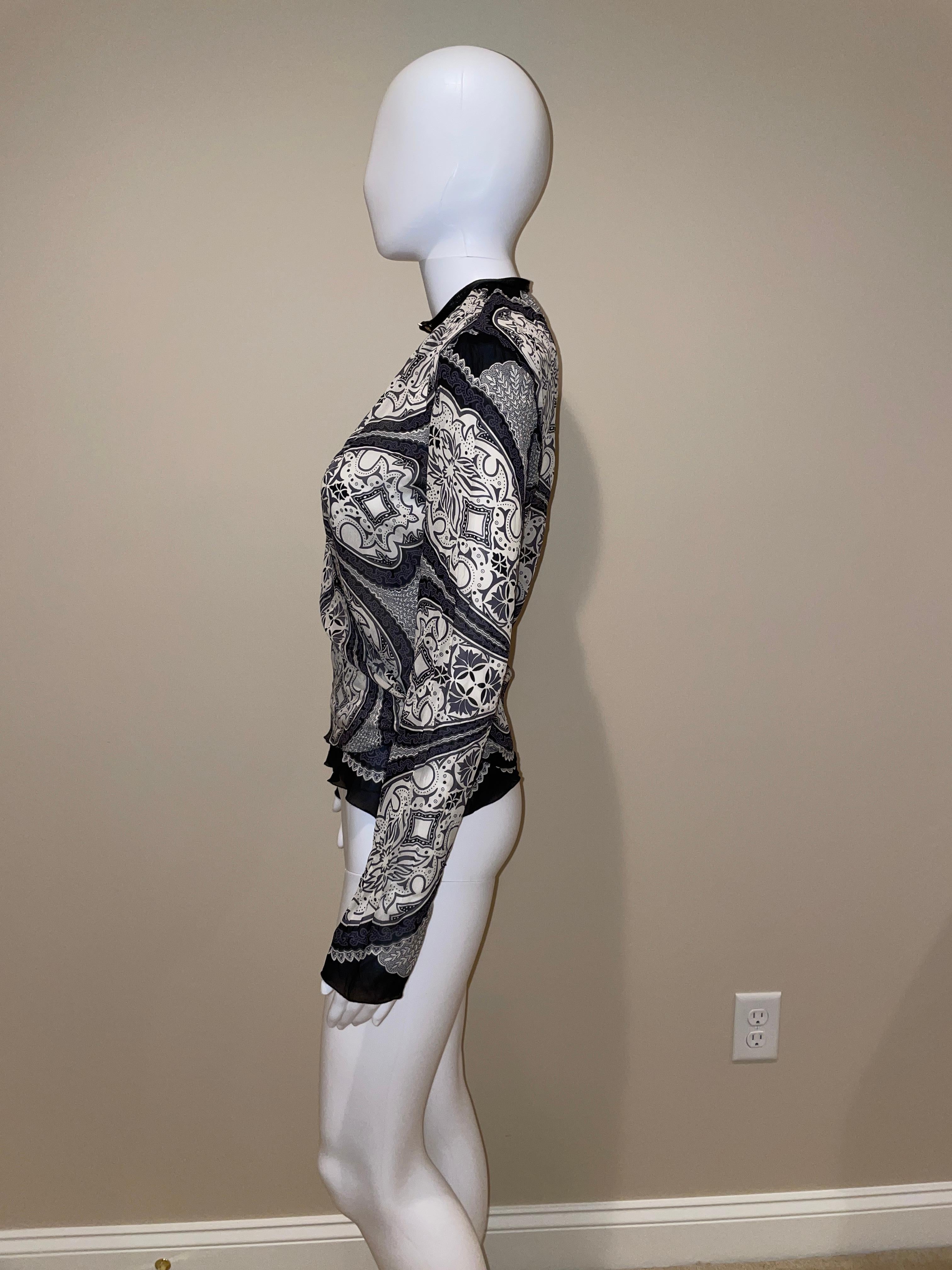 GUCCI TOM FORD 2004 vintage silk keyhole blouse gray paisley leather collar 1