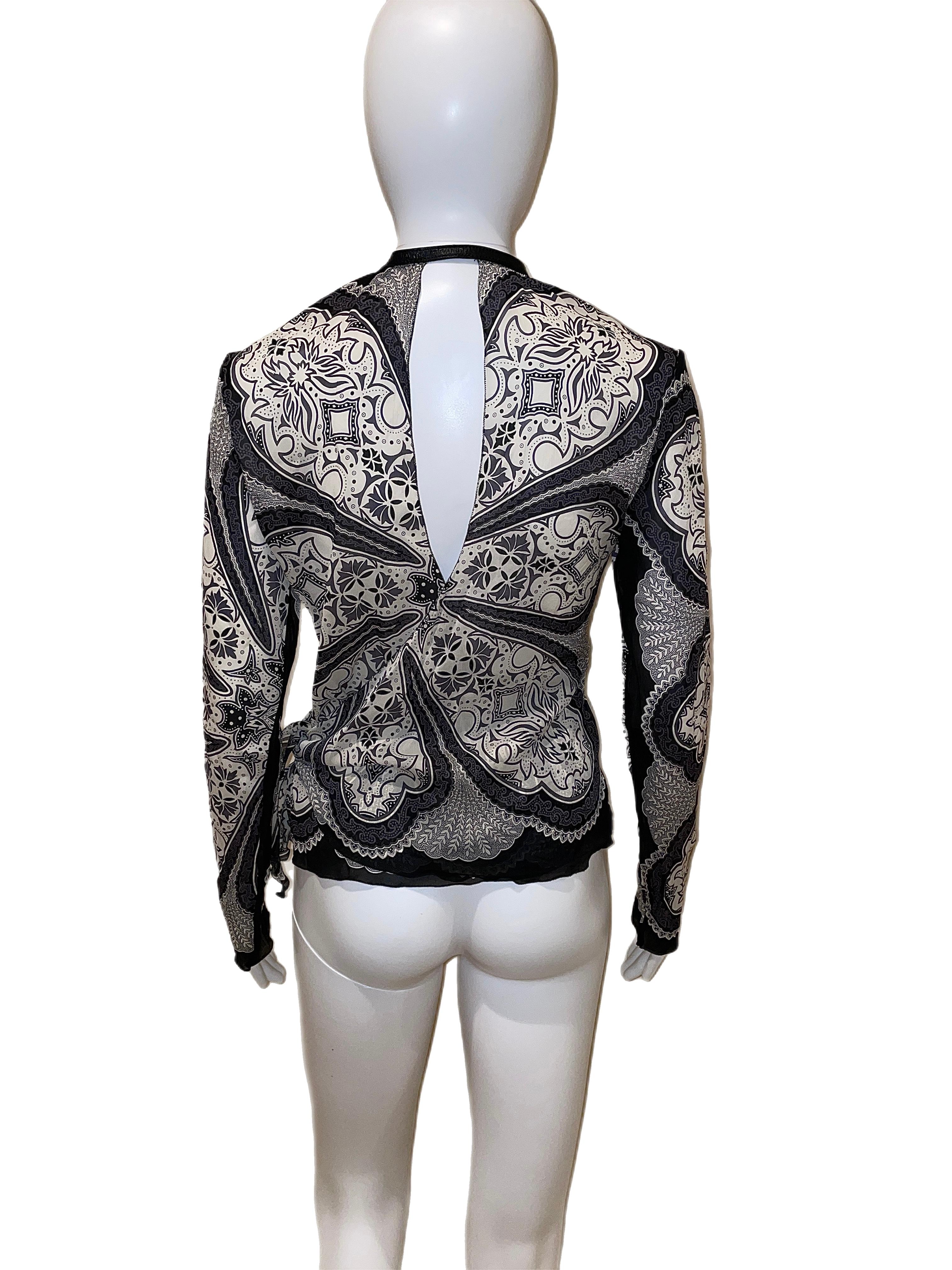 GUCCI TOM FORD 2004 vintage silk keyhole blouse gray paisley leather collar 3