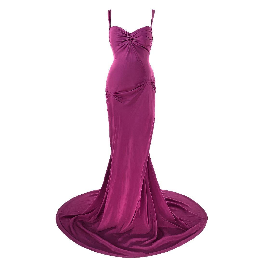 Gucci - Tom Ford - Burgunderrotes Seidenabendkleid Herbst/Winter 2002 Größe 38IT

