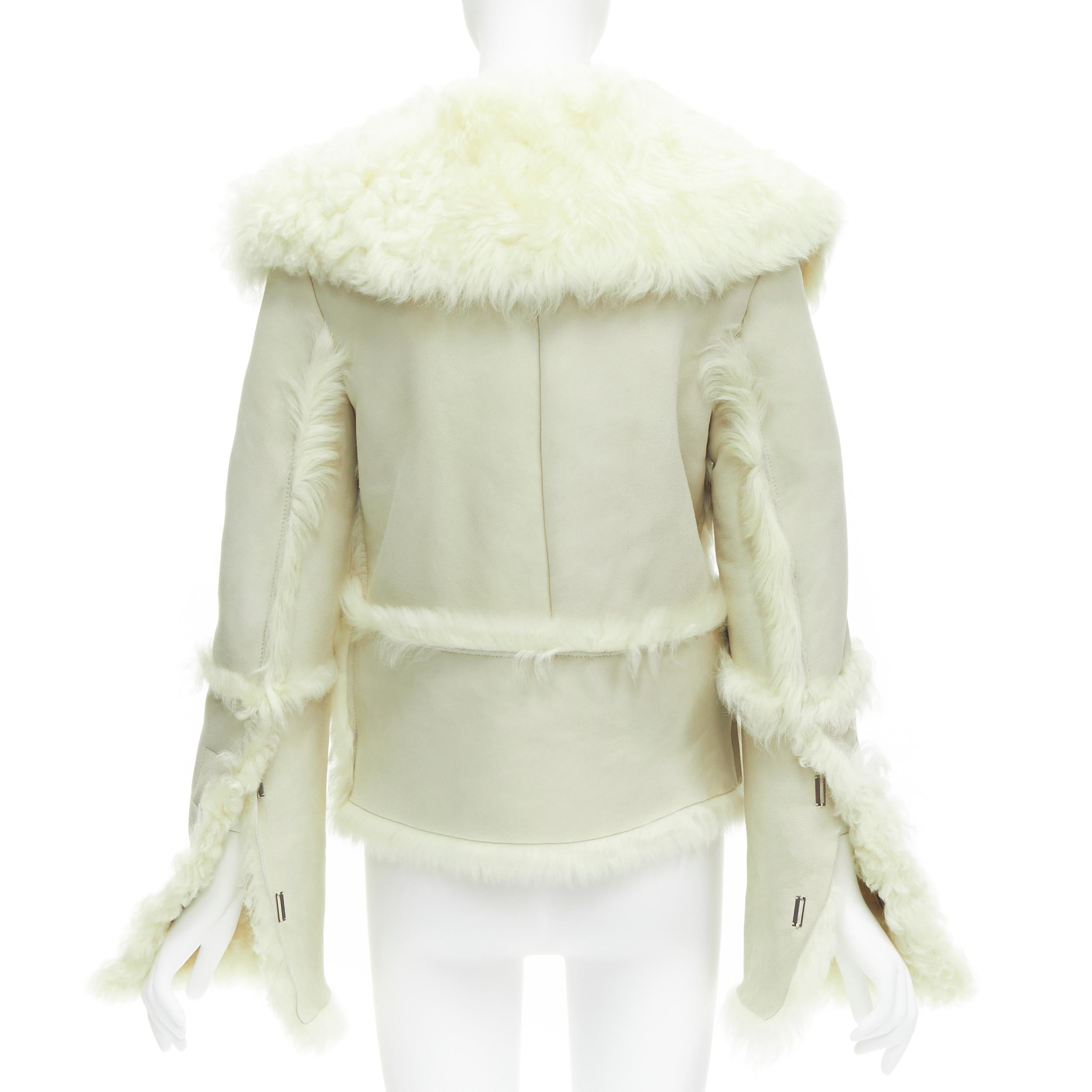 GUCCI Tom Ford cream shearling fur lined suede flared sleeve coat IT38 XS For Sale 2