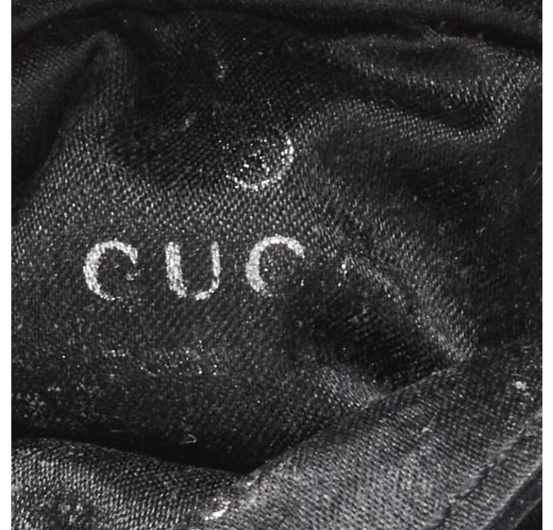 GUCCI TOM FORD borsa con manico superiore in pelliccia viola scuro e fibbia in pelle argentata 6