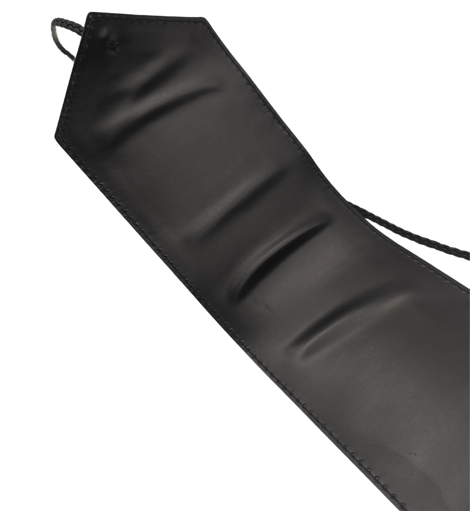 Gucci Tom Ford F/W 2002 black leather wide obi belt For Sale 5