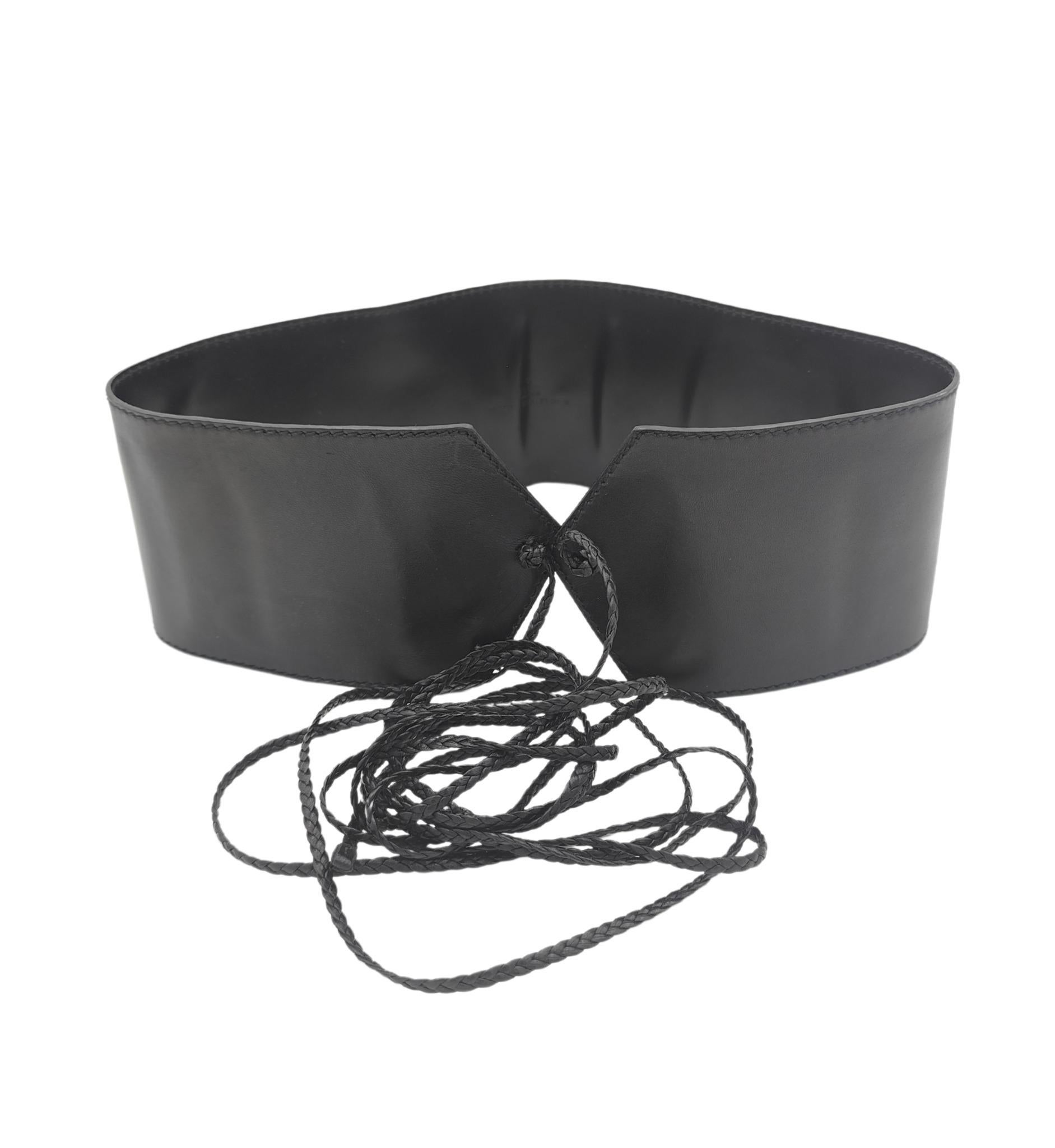 Black Gucci Tom Ford F/W 2002 black leather wide obi belt For Sale