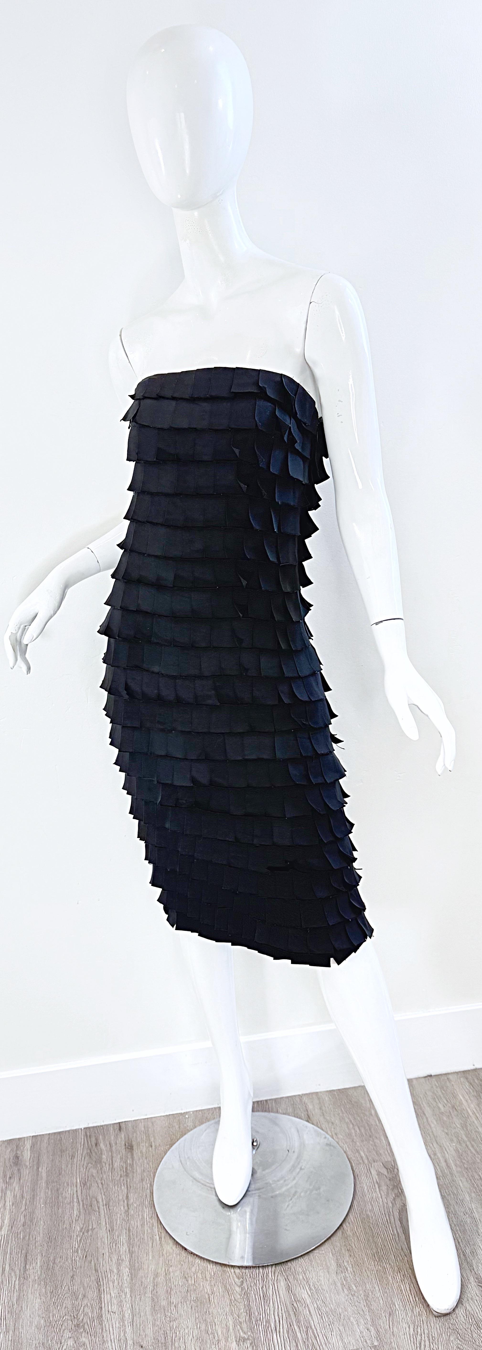 Gucci Tom Ford Otoño 2001 Talla 38 / 2 Pasarela Seda Negra Vestido Post - It Sin Tirantes en venta 10