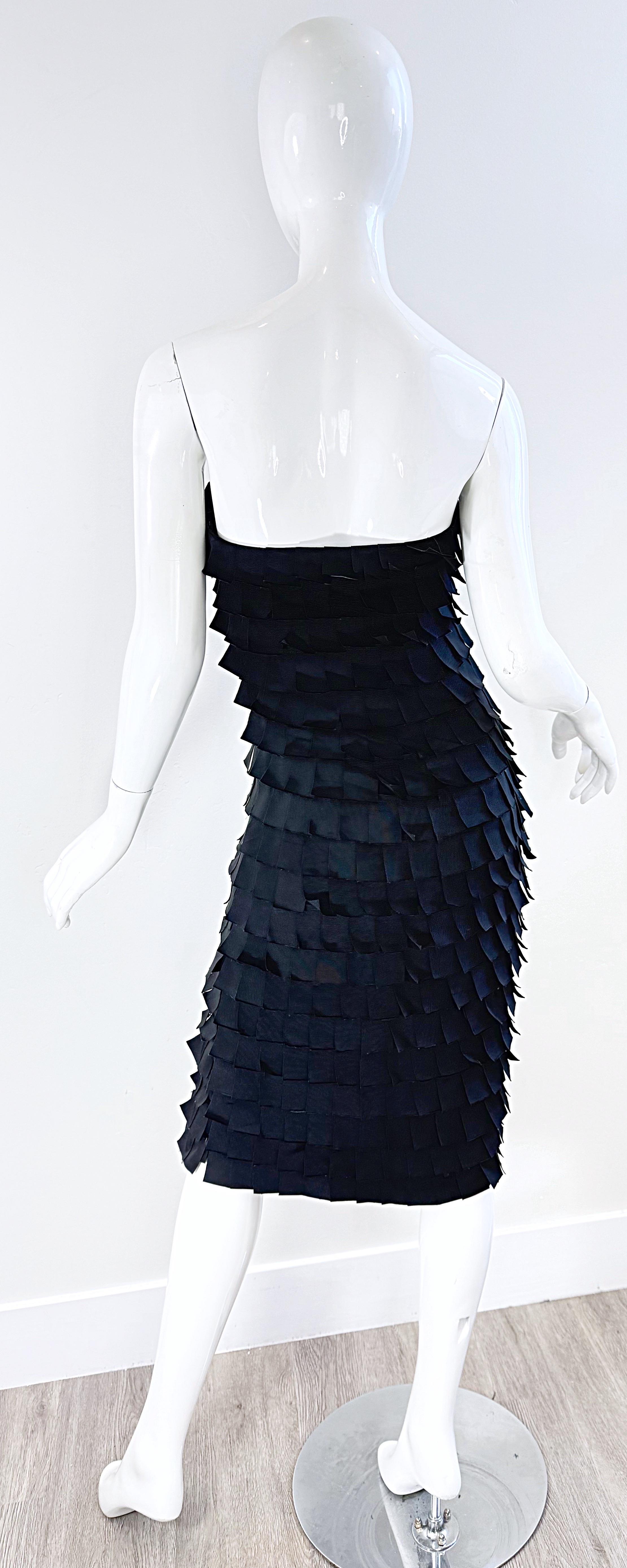 Gucci Tom Ford Otoño 2001 Talla 38 / 2 Pasarela Seda Negra Vestido Post - It Sin Tirantes Negro en venta