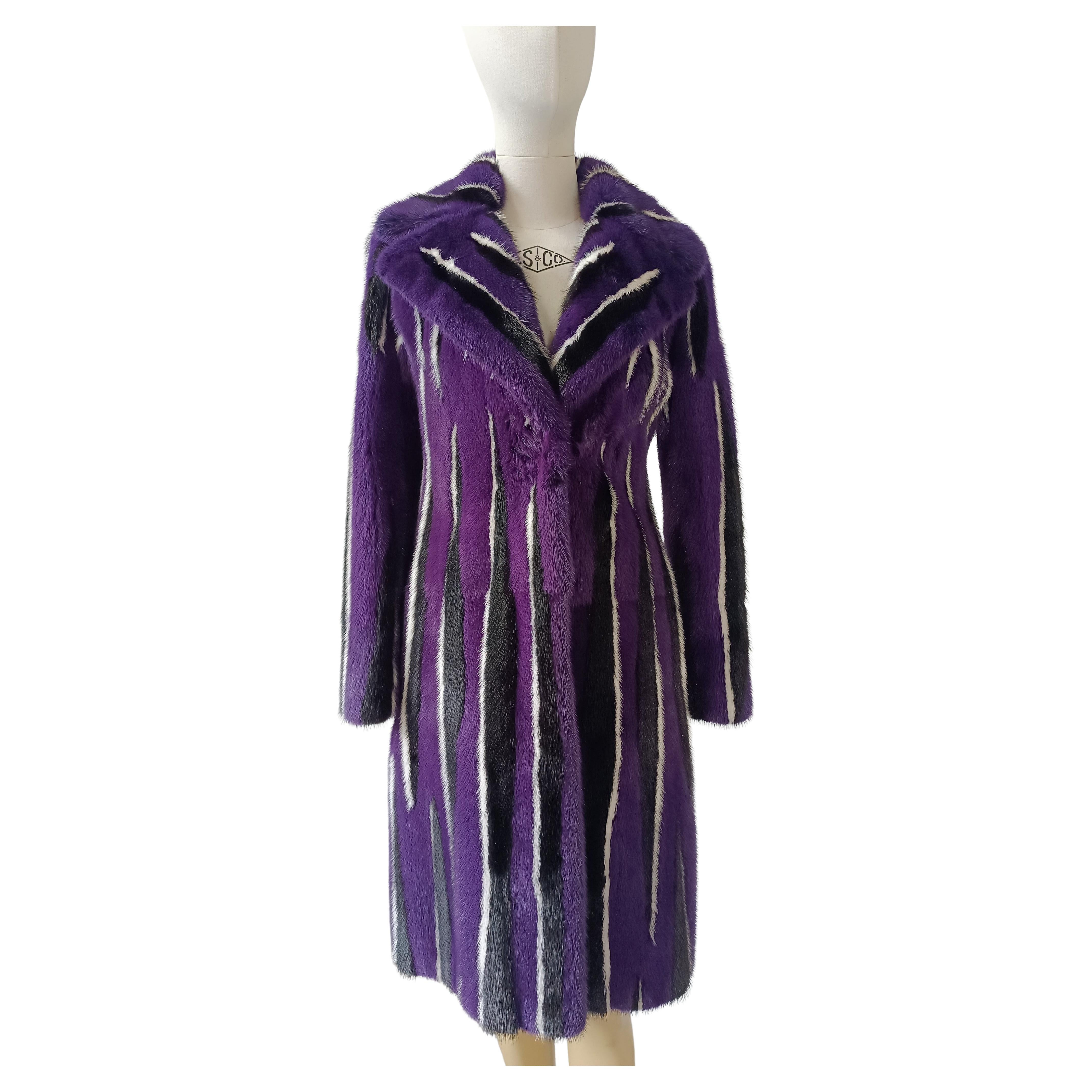 Vintage Gucci Coats and Outerwear - 159 For Sale at 1stDibs Vintage Gucci Coats and Outerwear - 159 For Sale at 1stDibs
