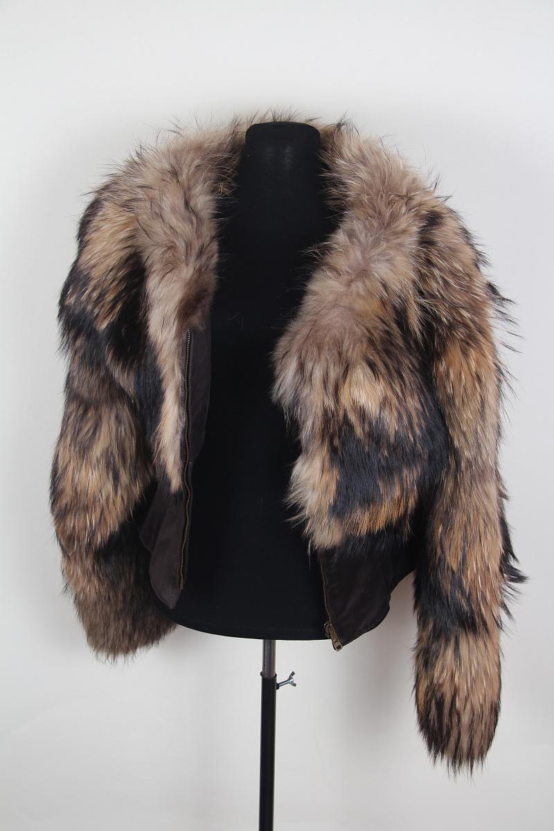 F/W 2003 Gucci Tom Ford runway Vintage raccoon fur coat For Sale 5